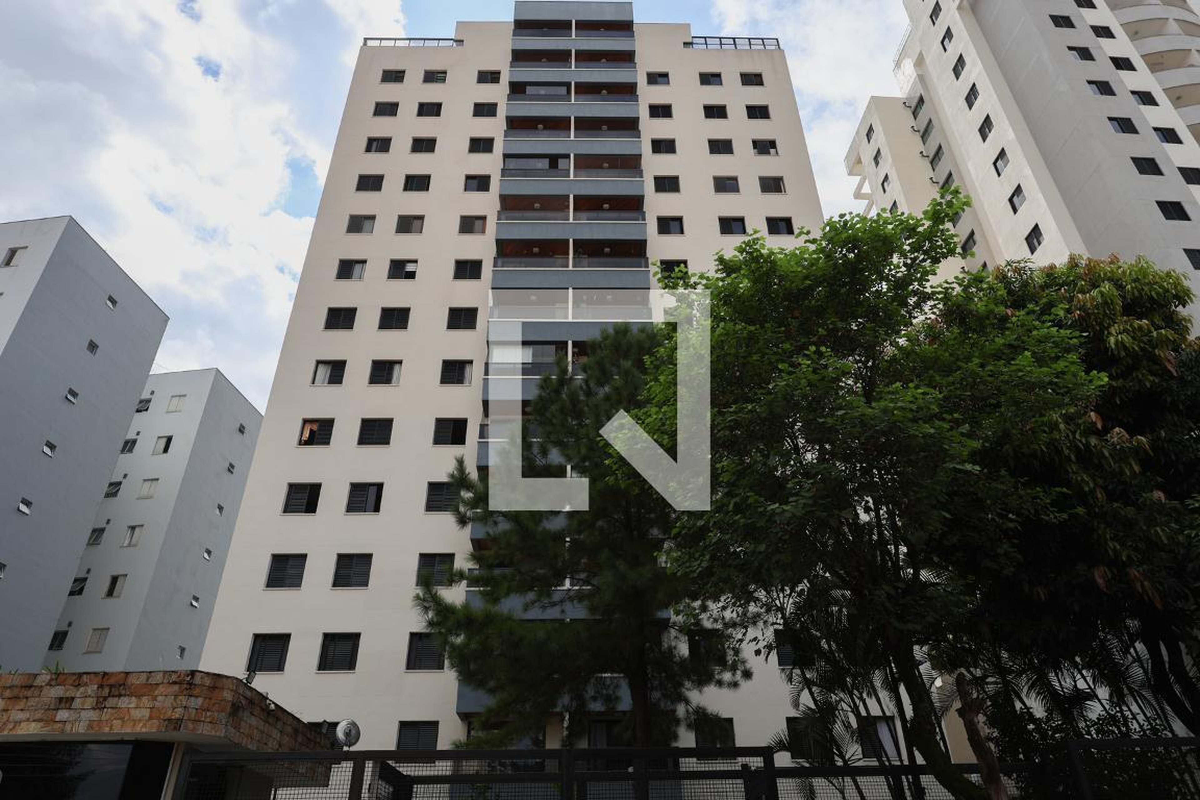 Fachada do prédio Condomínio Parque Savoy