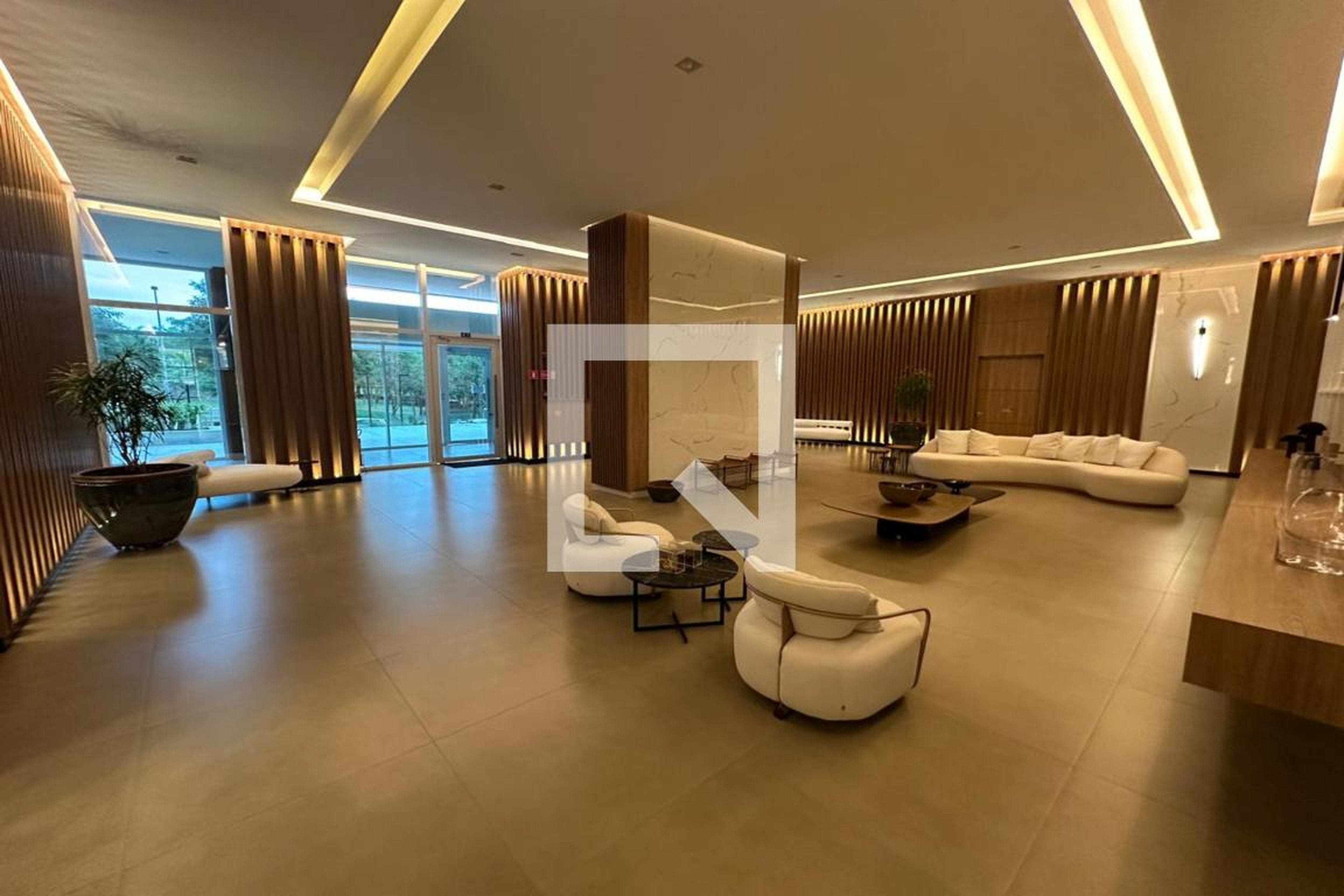 Hall de Entrada Condomínio Cidade de Milão