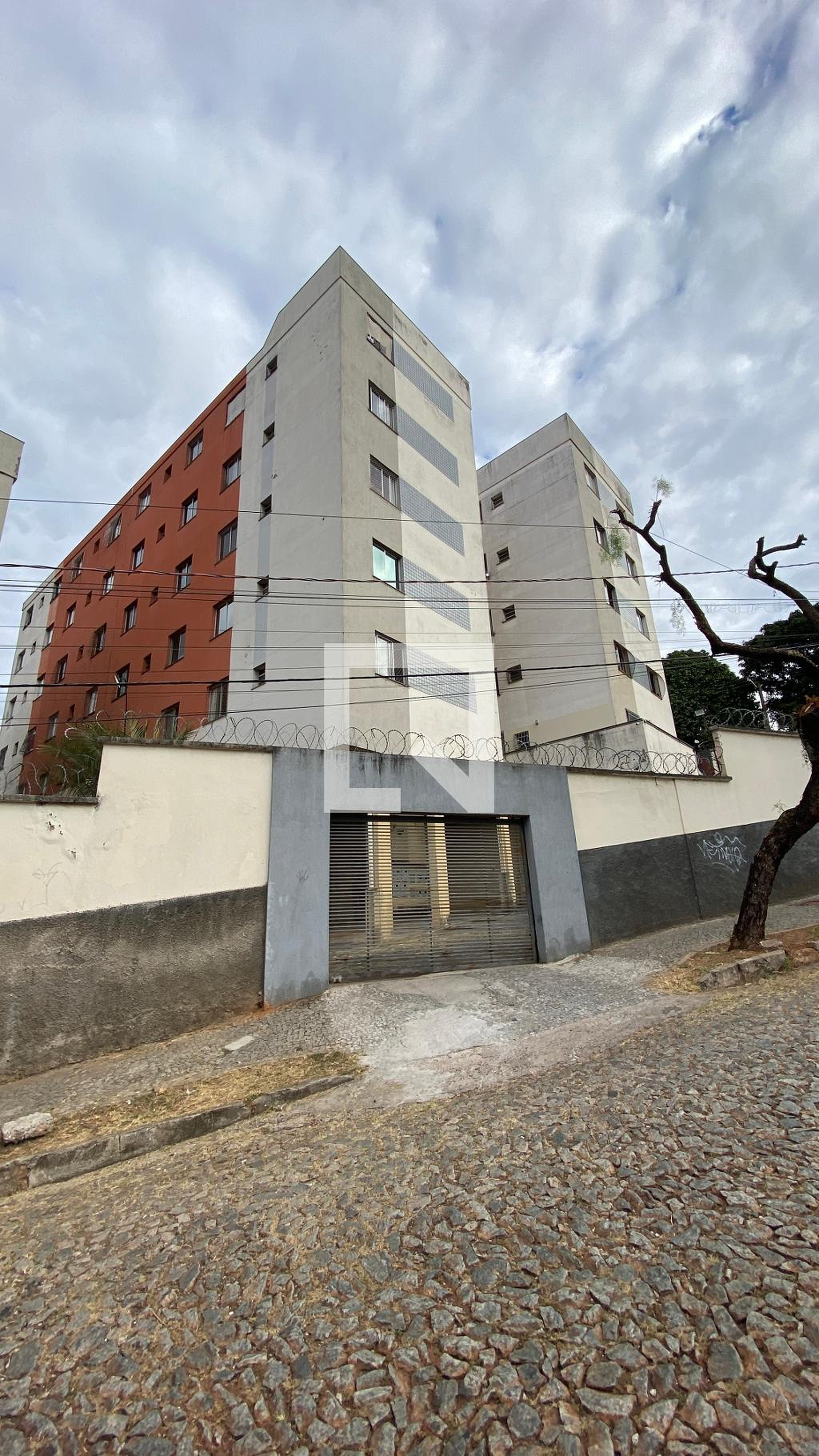 Fachada do Prédio Condomínio Finlandia