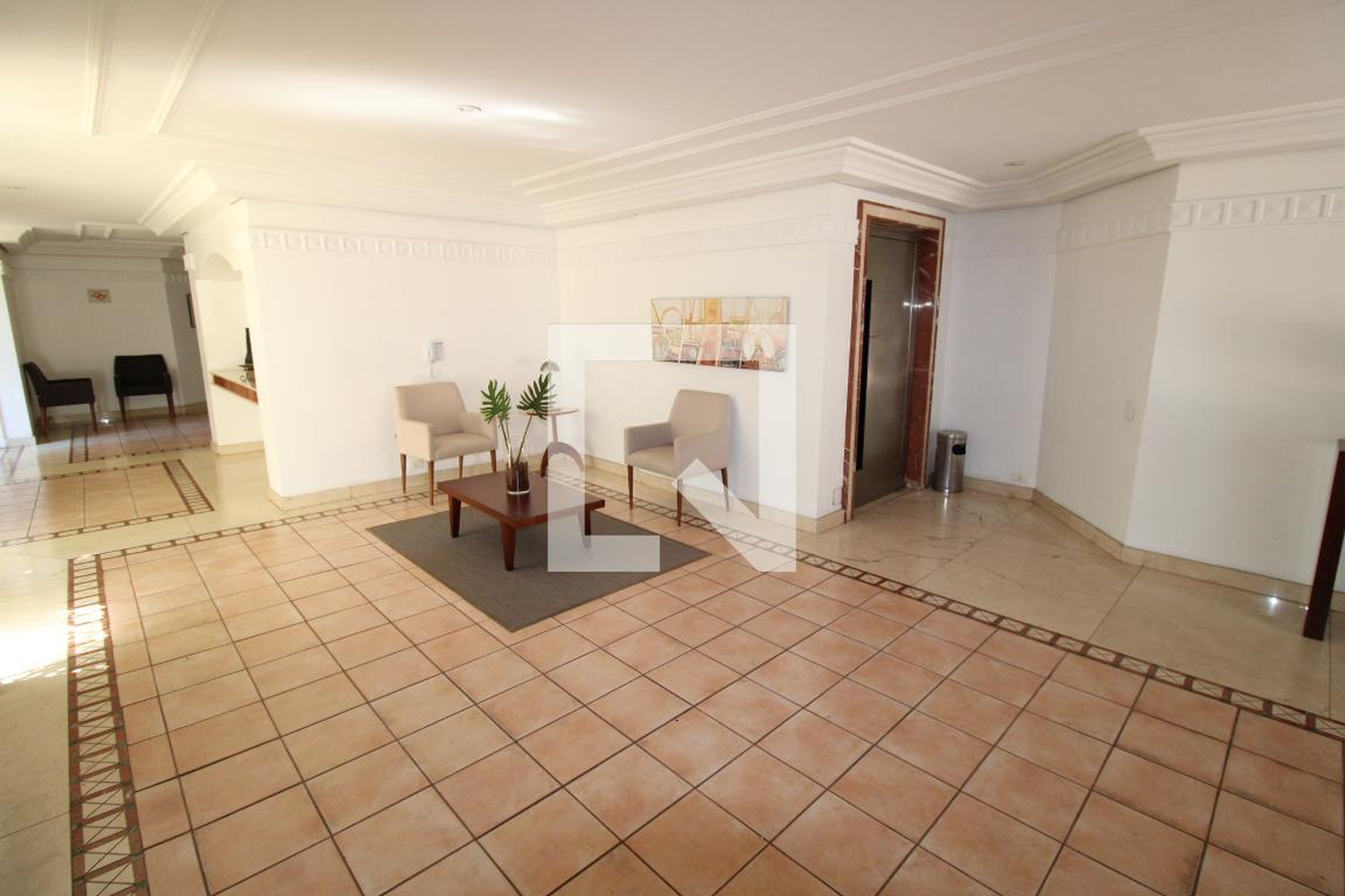 Hall - Edifício Queen Elizabeth