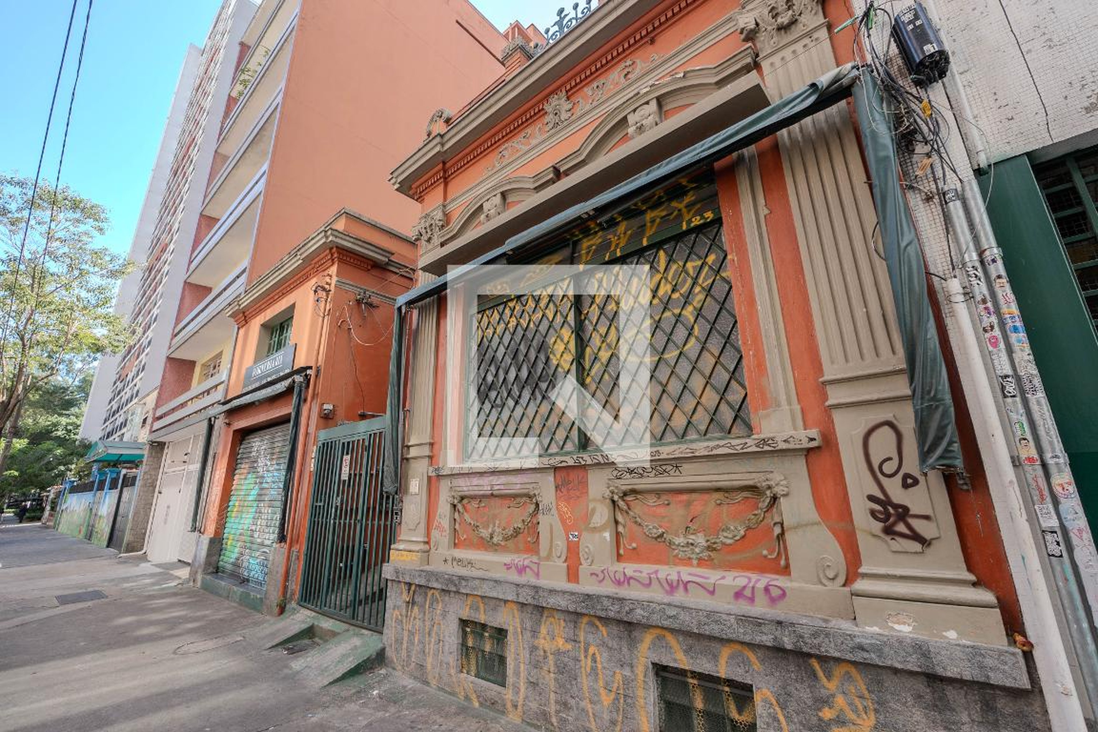 Fachada Condomínio em Rua Gravataí, 40