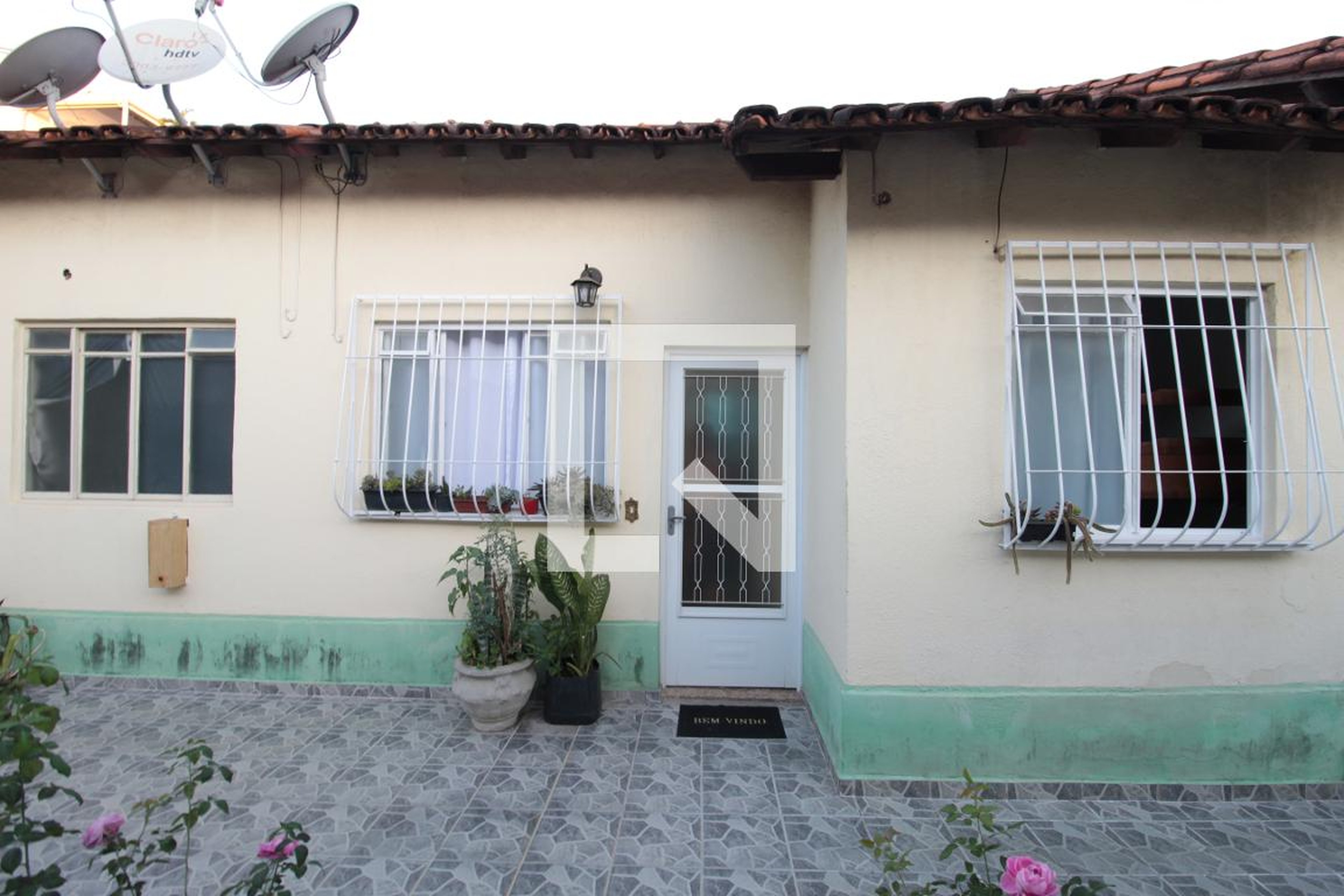 Fachada Condomínio em Rua Andradina, 61