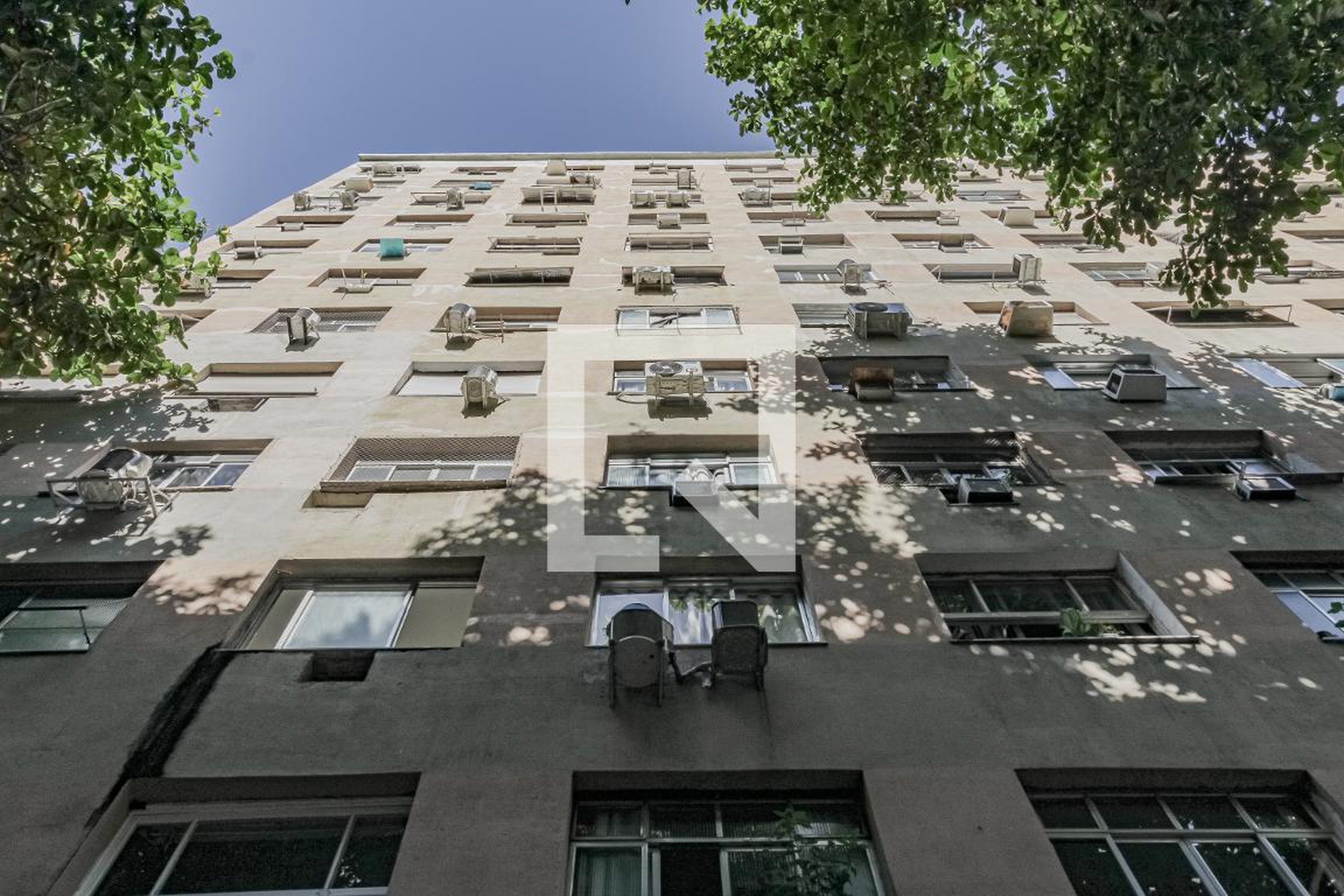 Fachada do Prédio Condomínio Bronx