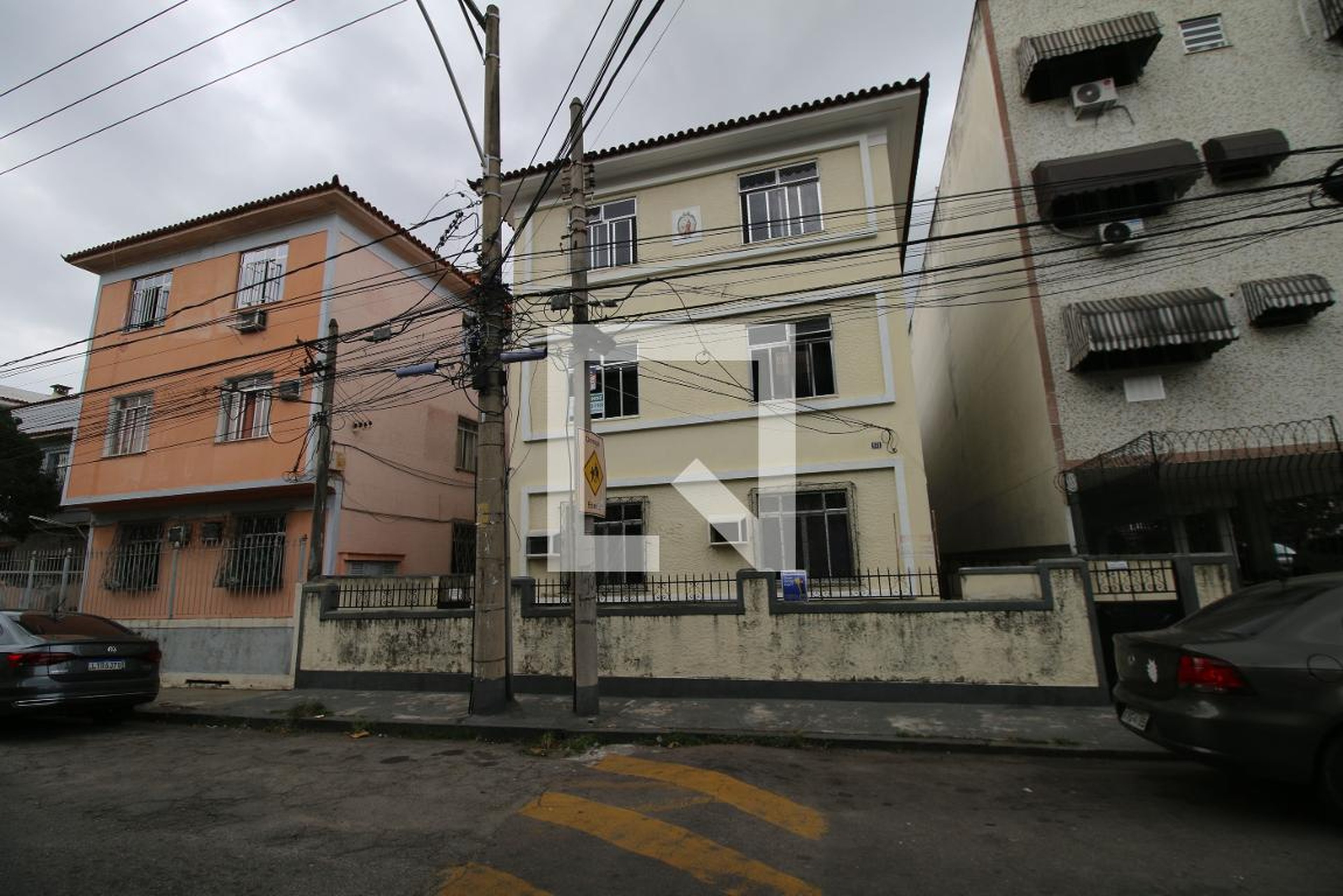 Fachada do Prédio Condomínio em Rua Noêmia Nunes, 951