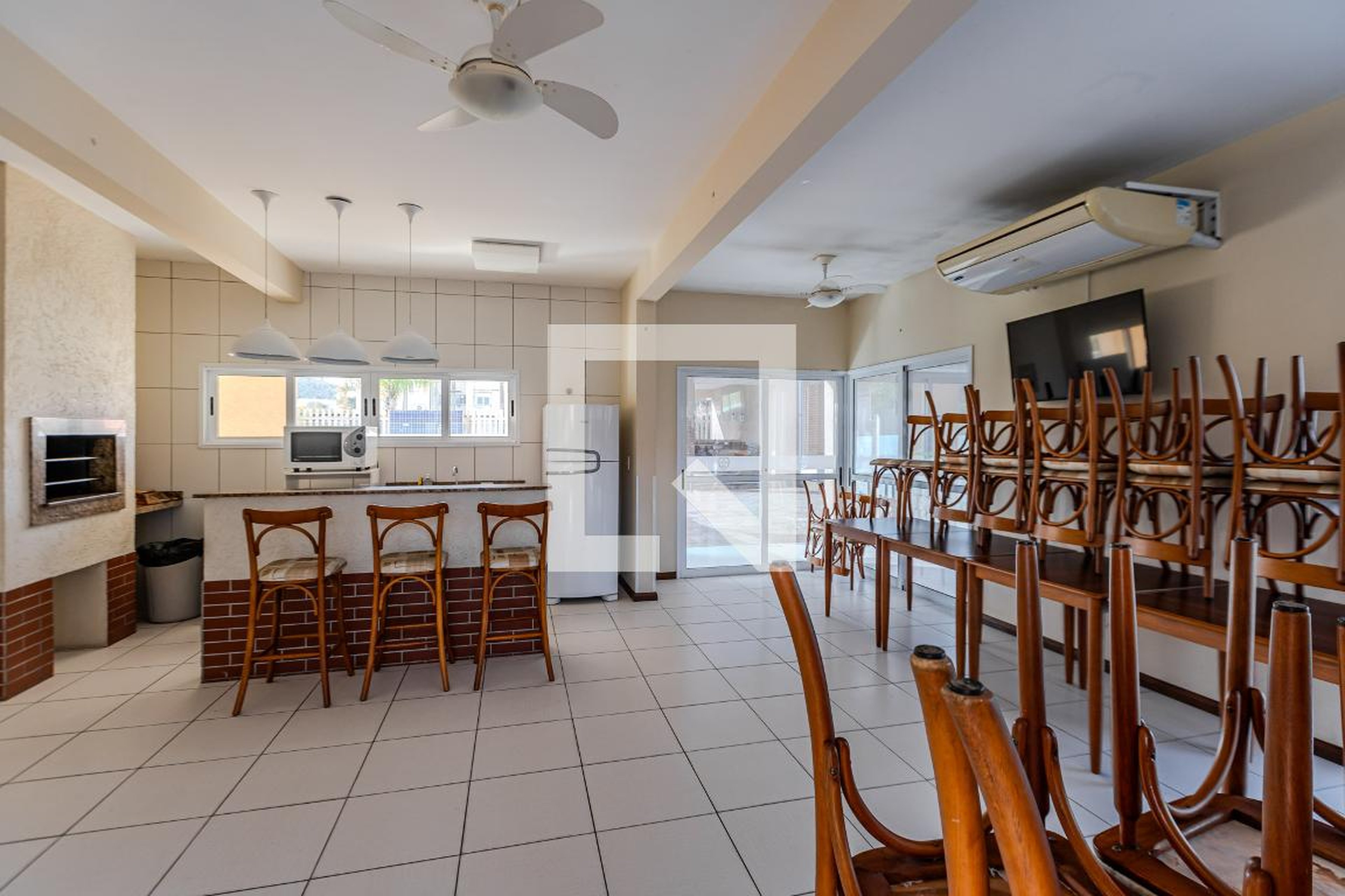 Condomínio - Villa Carrara