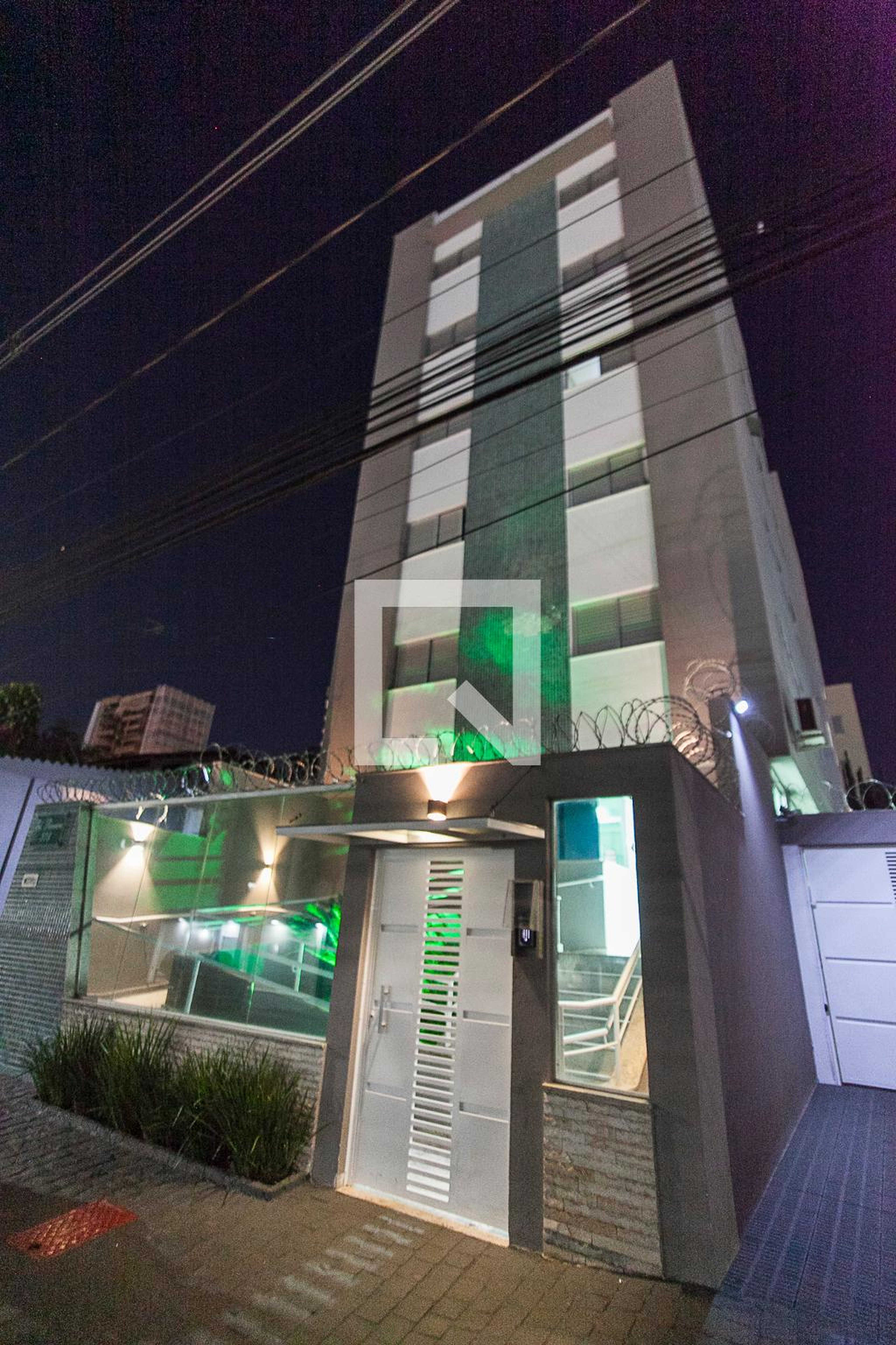 Fachada Condomínio Riviera Residence