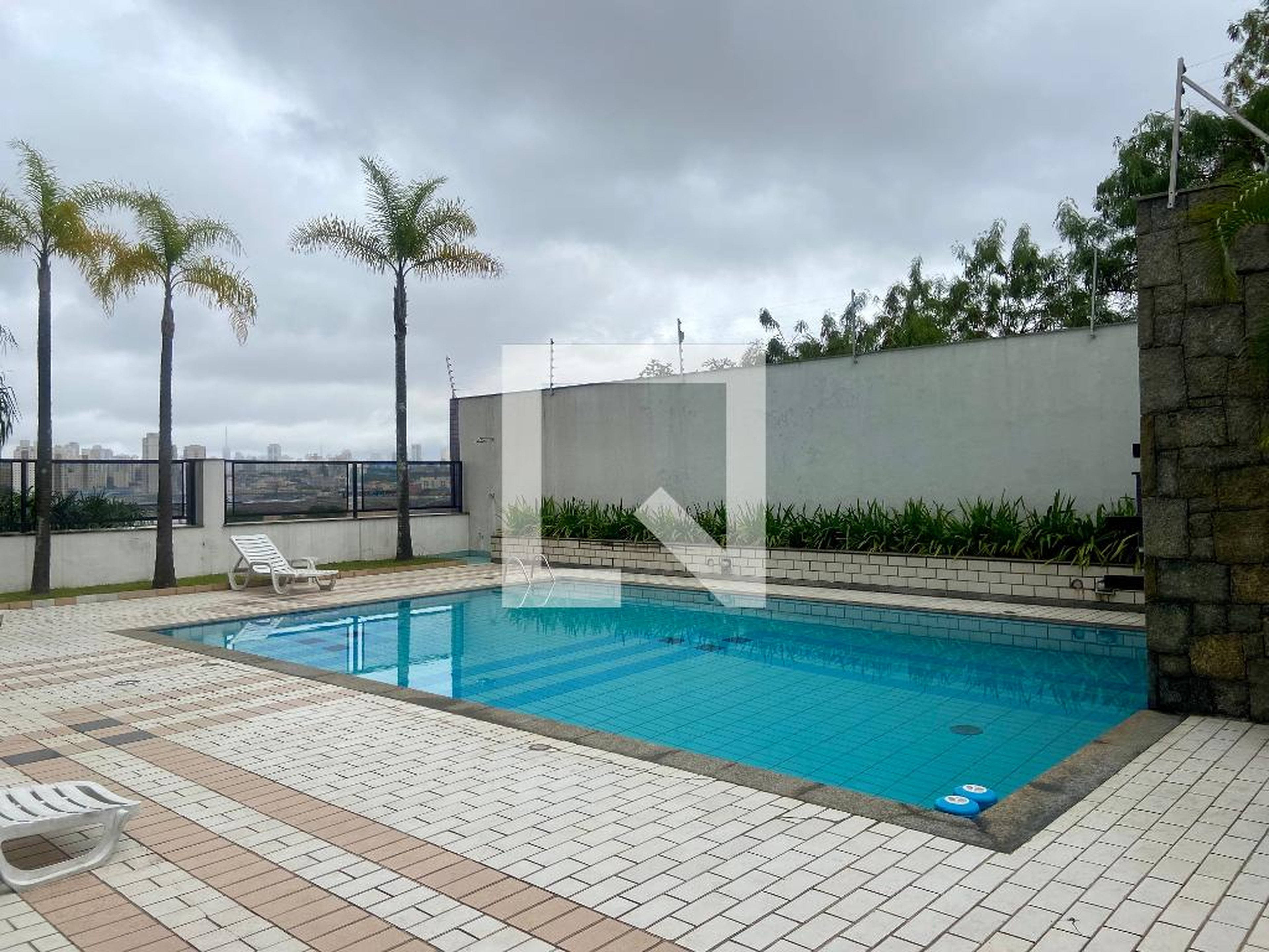 Piscina - Palais Royal