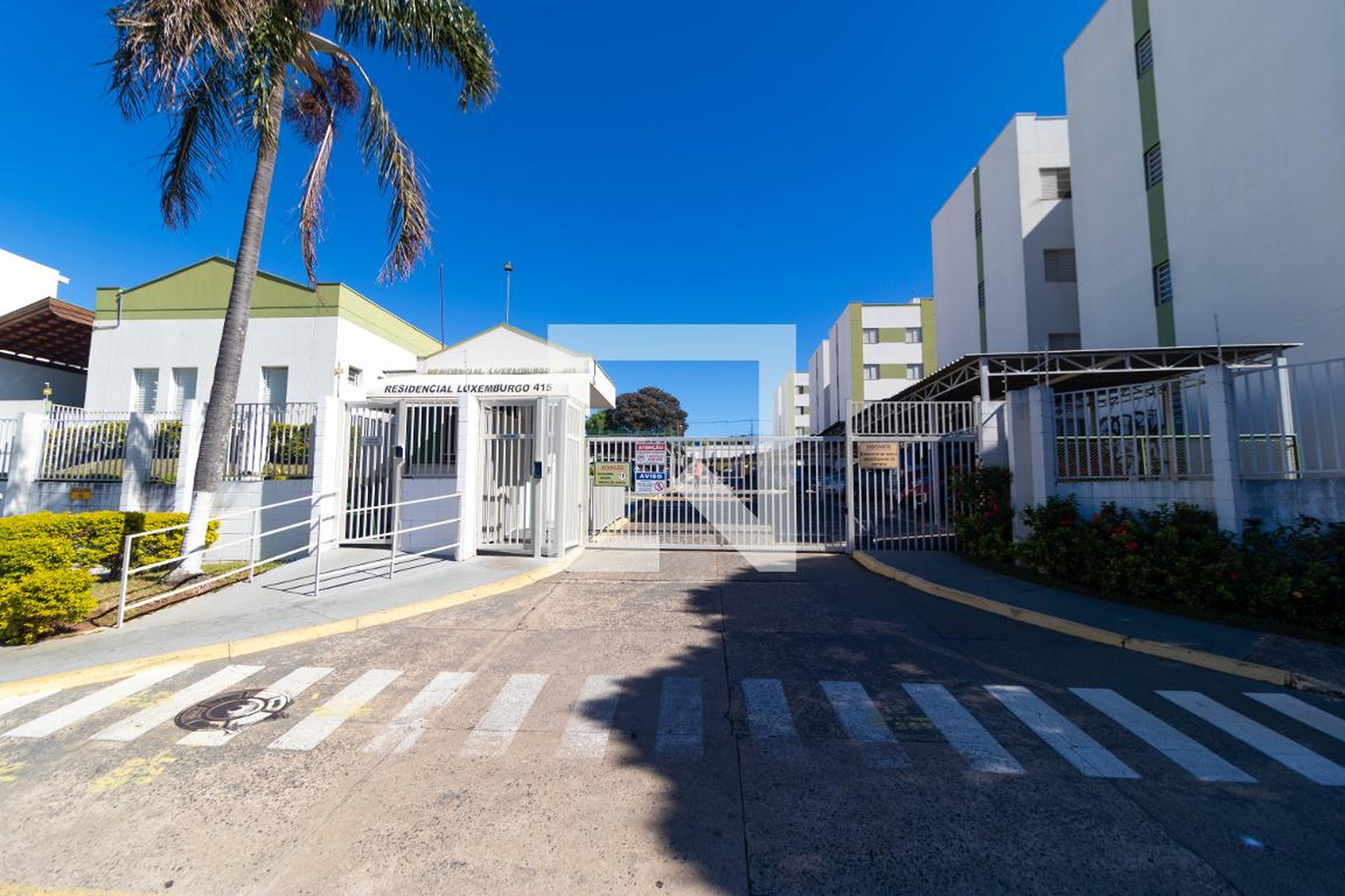 Fachada Condomínio Luxemburgo