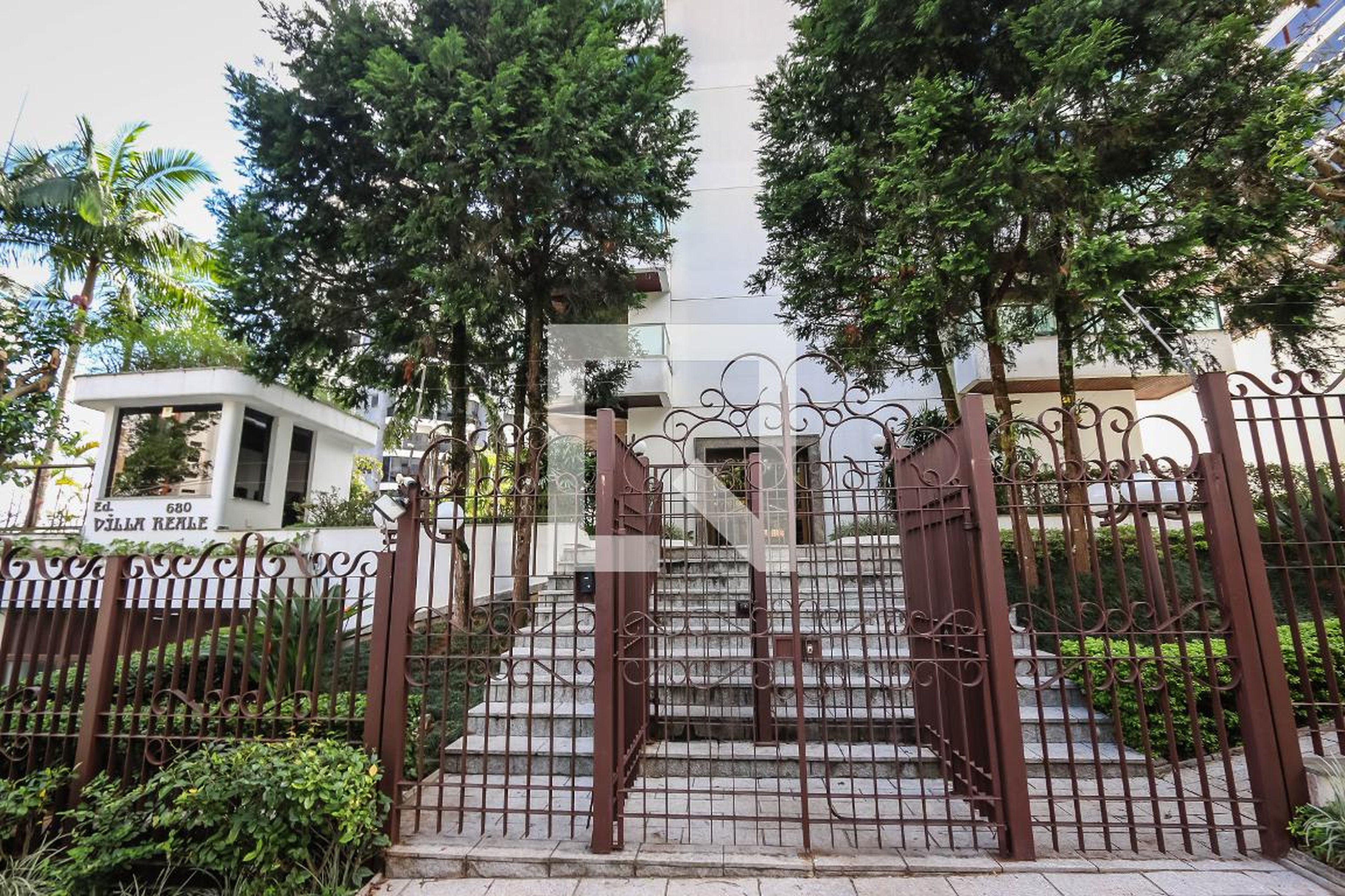 Fachada do Prédio Condomínio Villa Reale