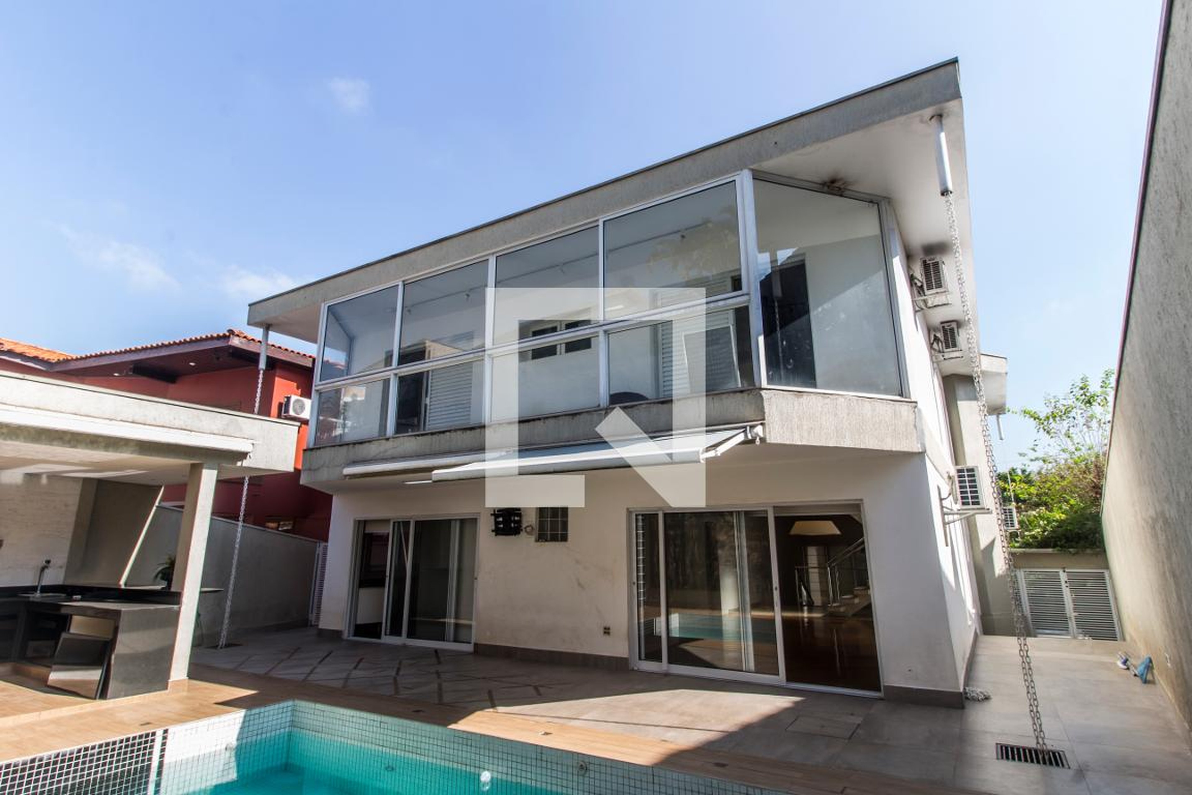 Fachada Condomínio em Alameda Safira, 138