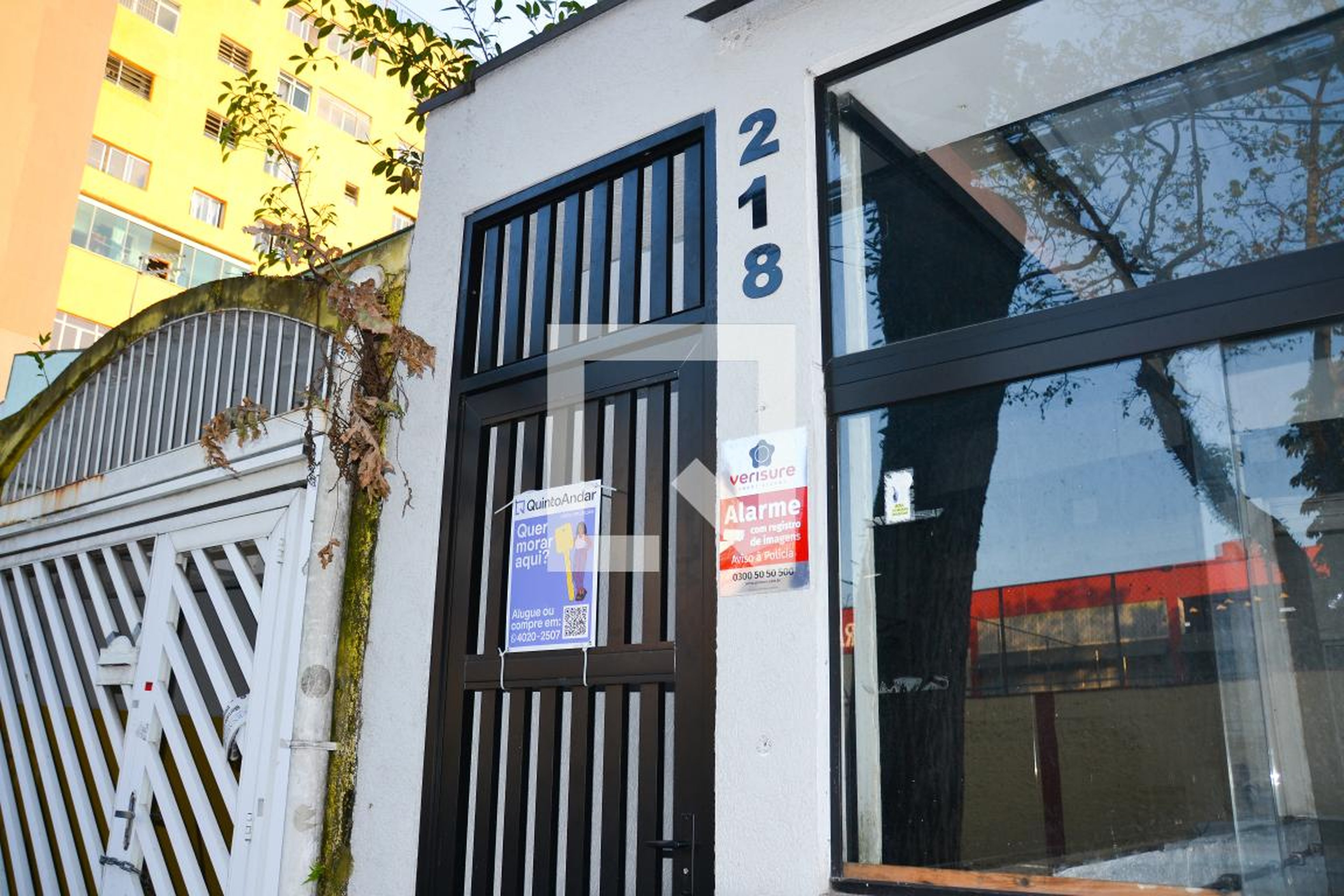 Fachada Condomínio em Avenida Bispo César Dacorso Filho, 218