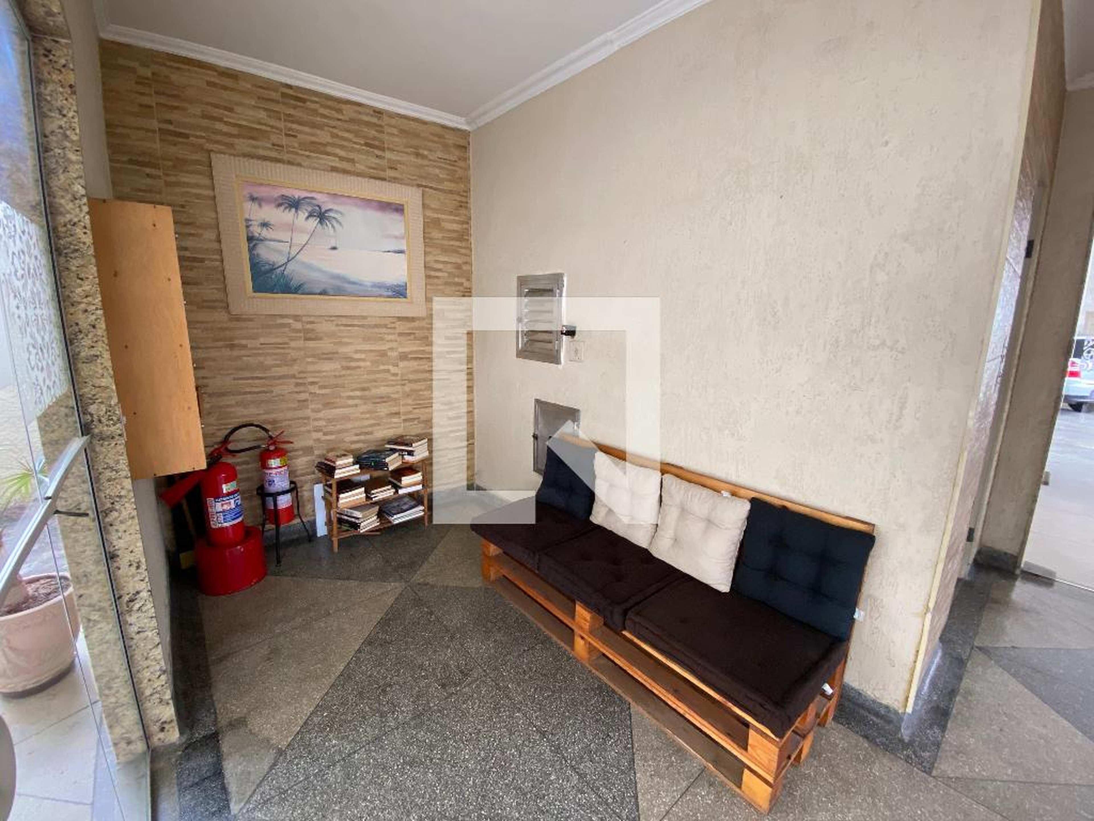 Hall social - Félix Ferreira, 160