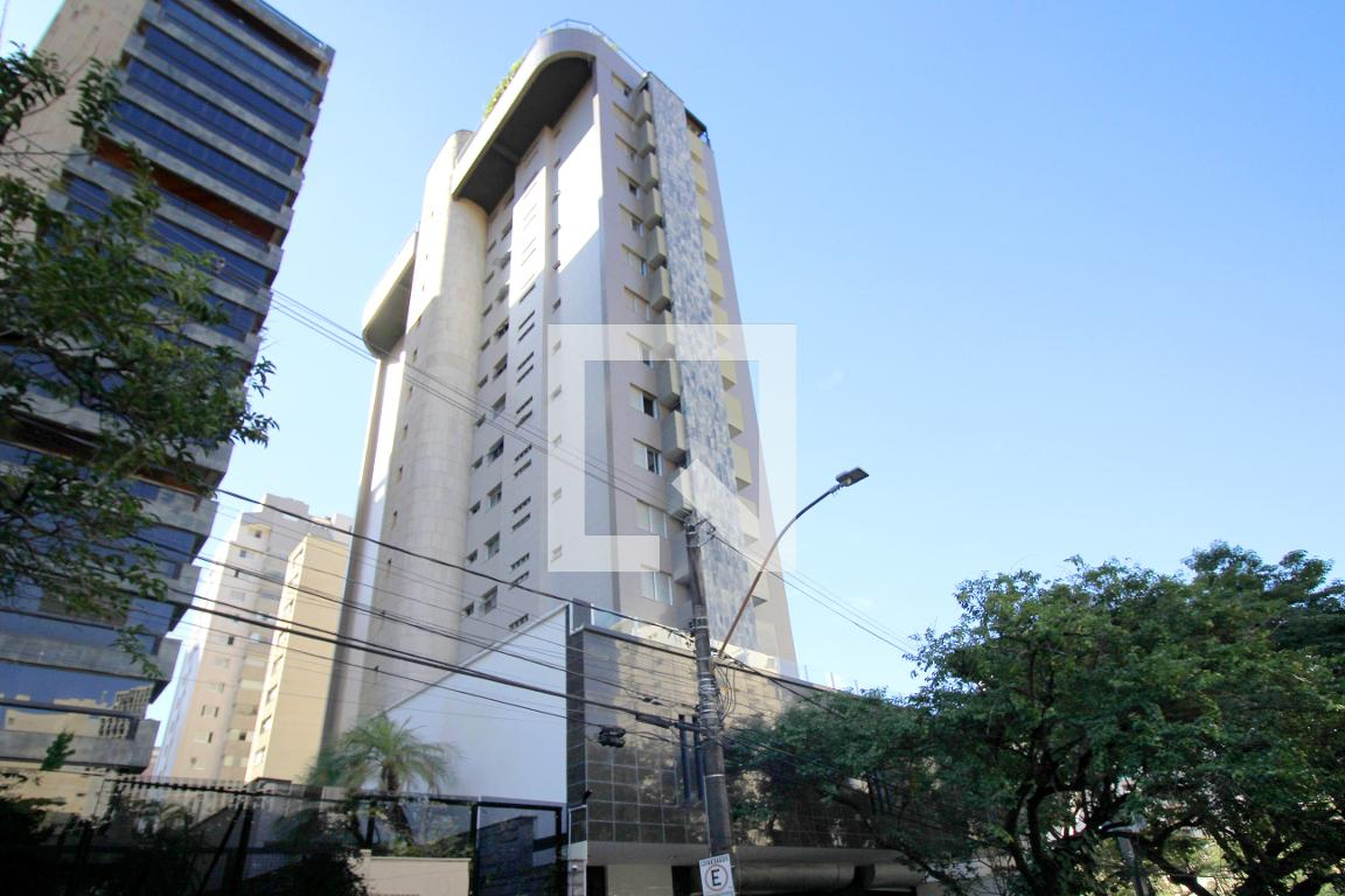 Fachada Condomínio Pinheiro Chagas