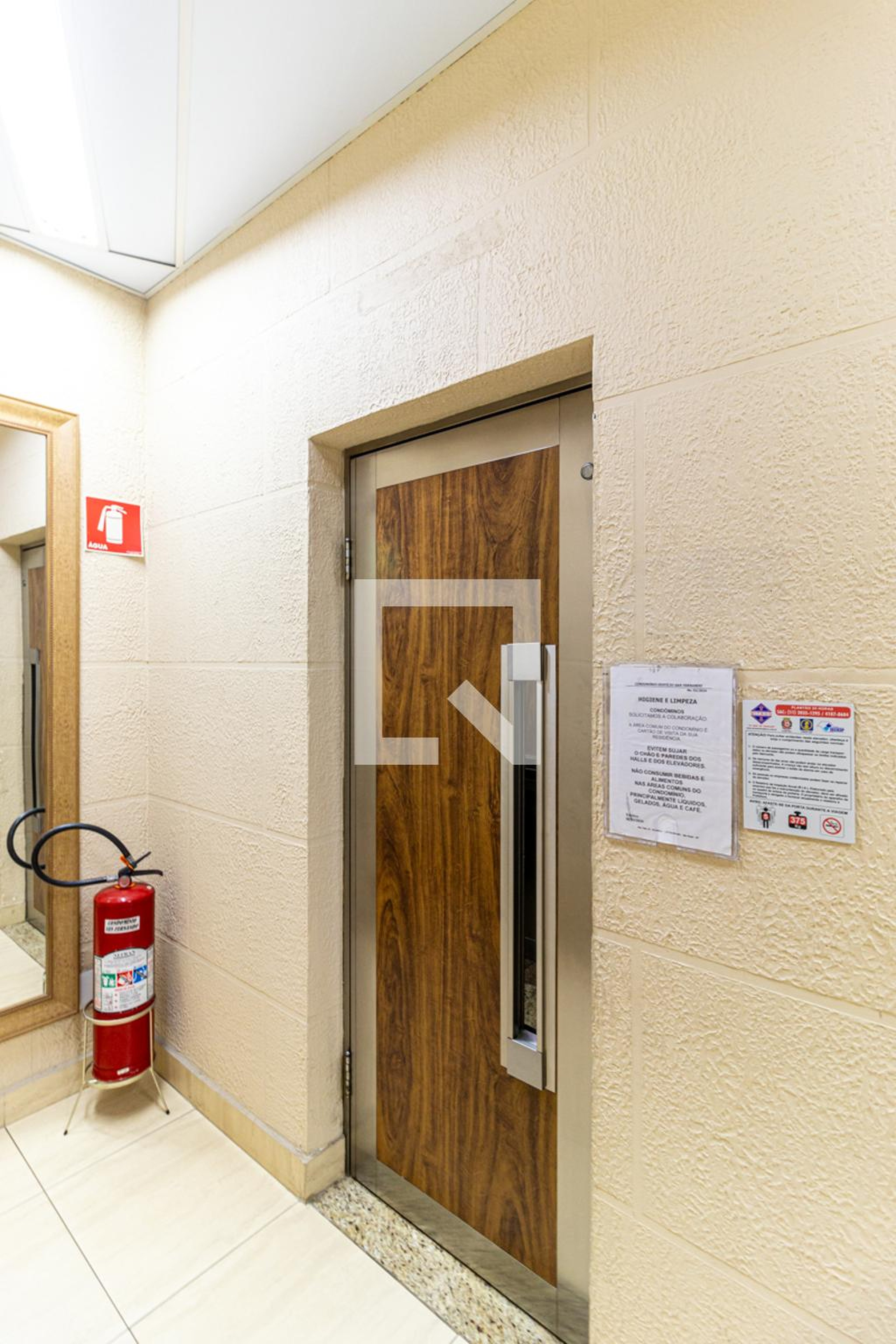 Elevador - Edifício Marina
