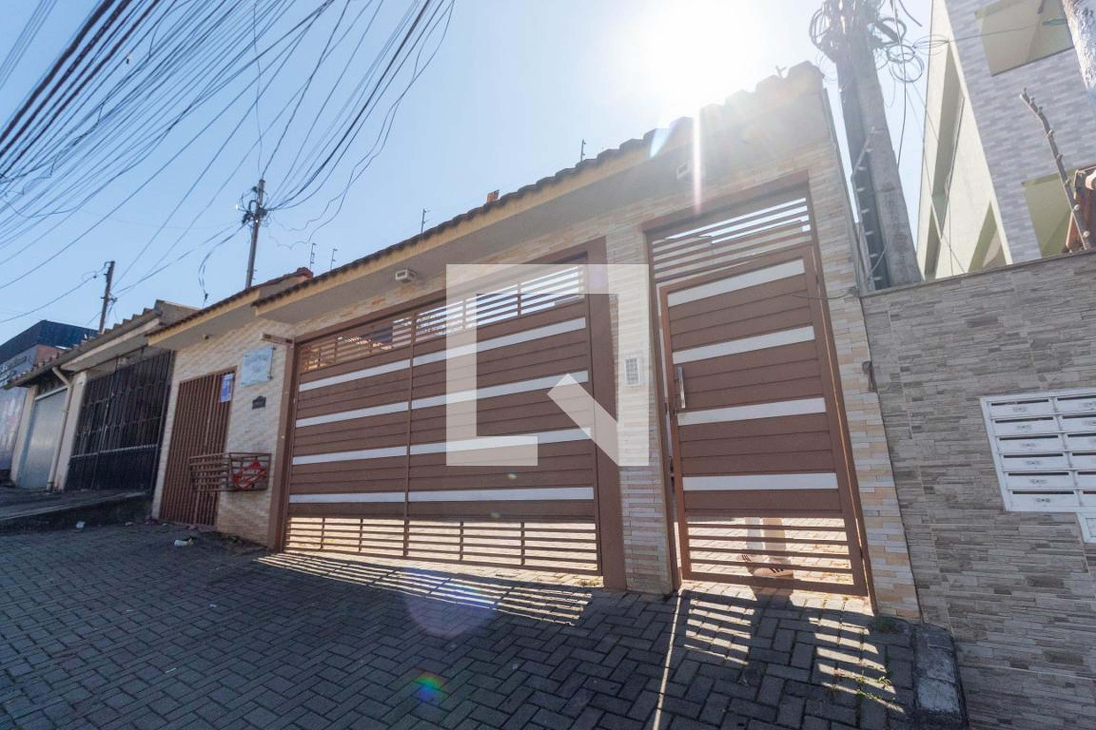 Fachada do condomínio Condomínio em Rua Neá, 1013