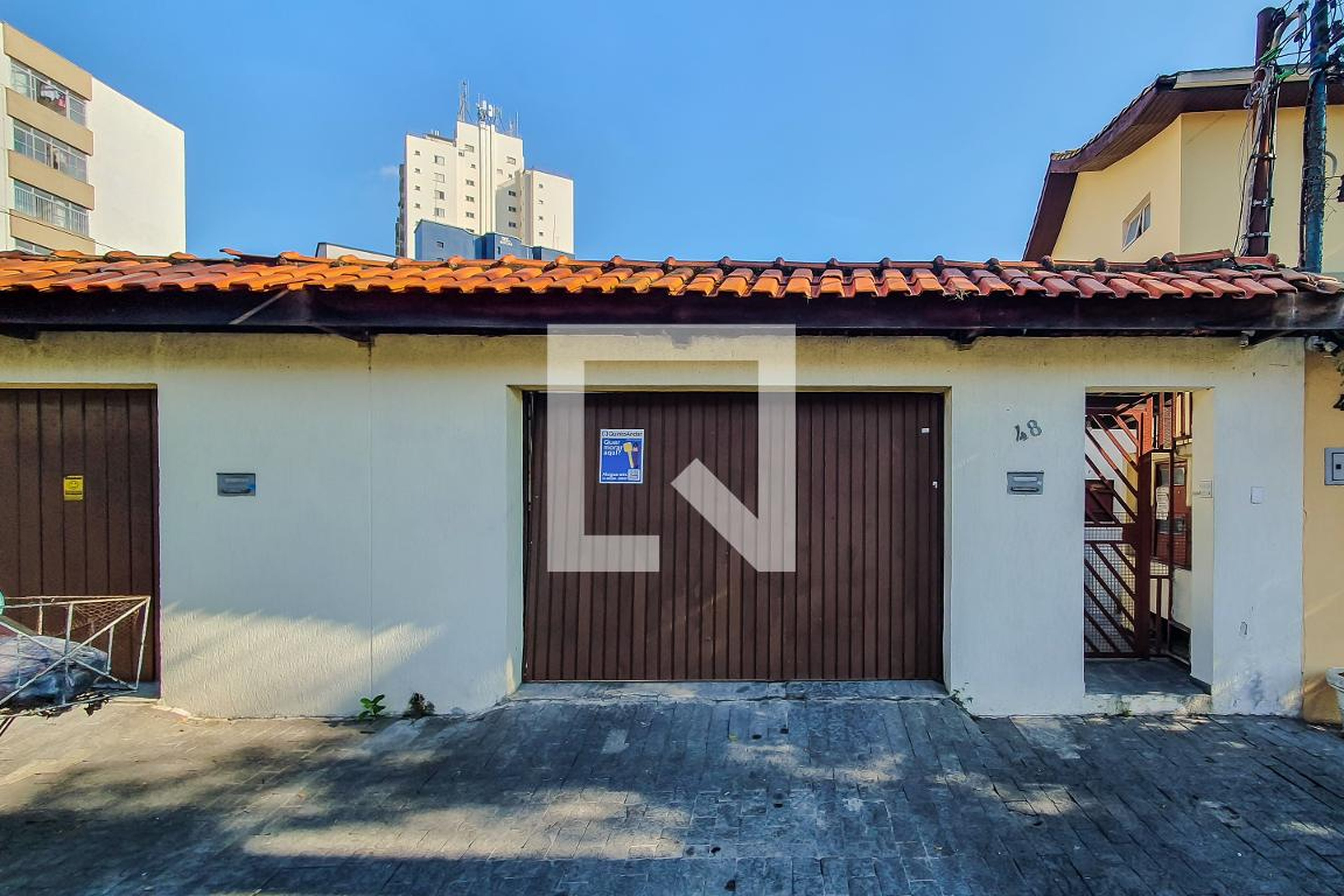 Fachada do Prédio Condomínio em Rua Vítor Dubugras, 48