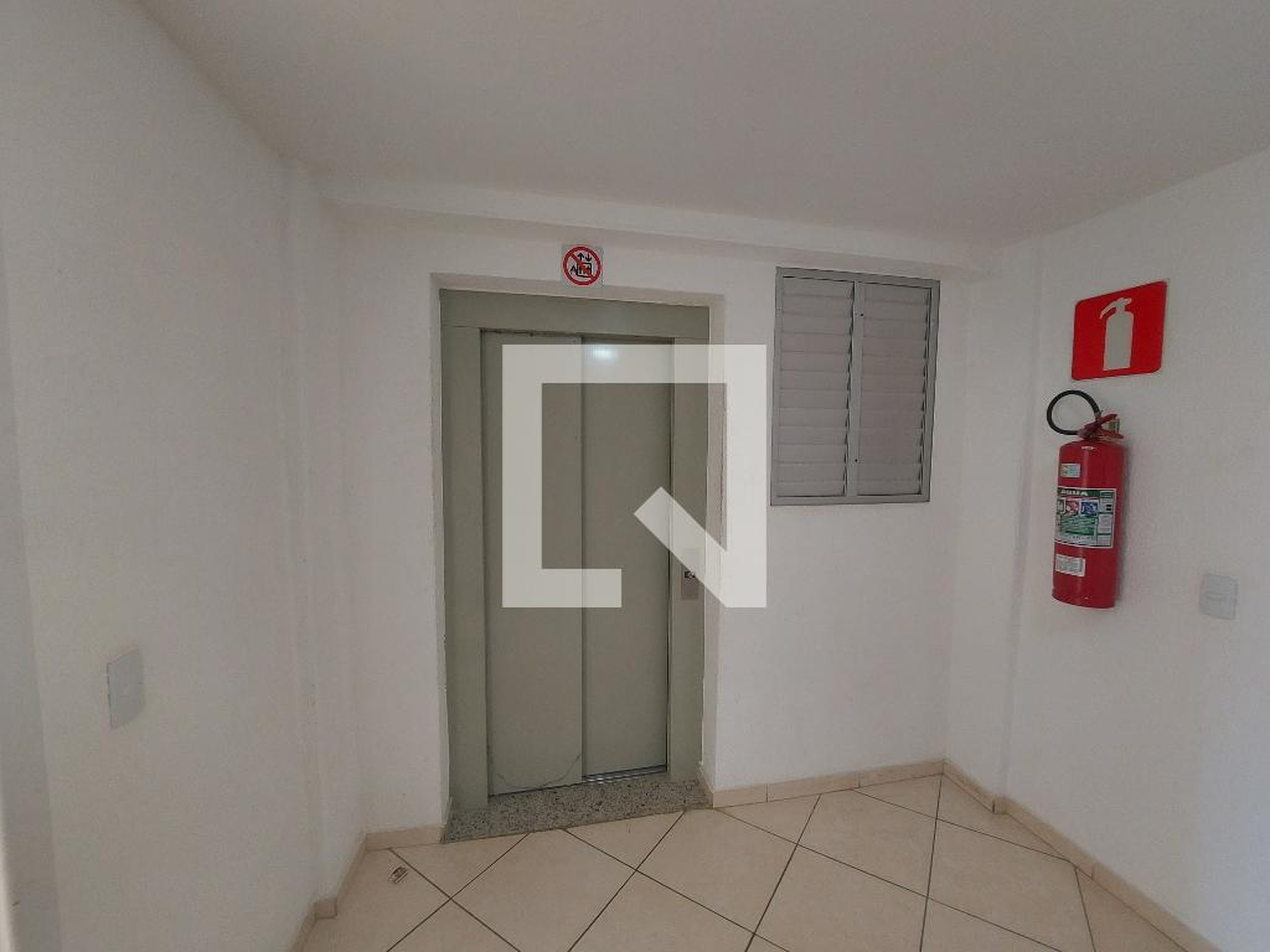 Elevador - Vile colônia