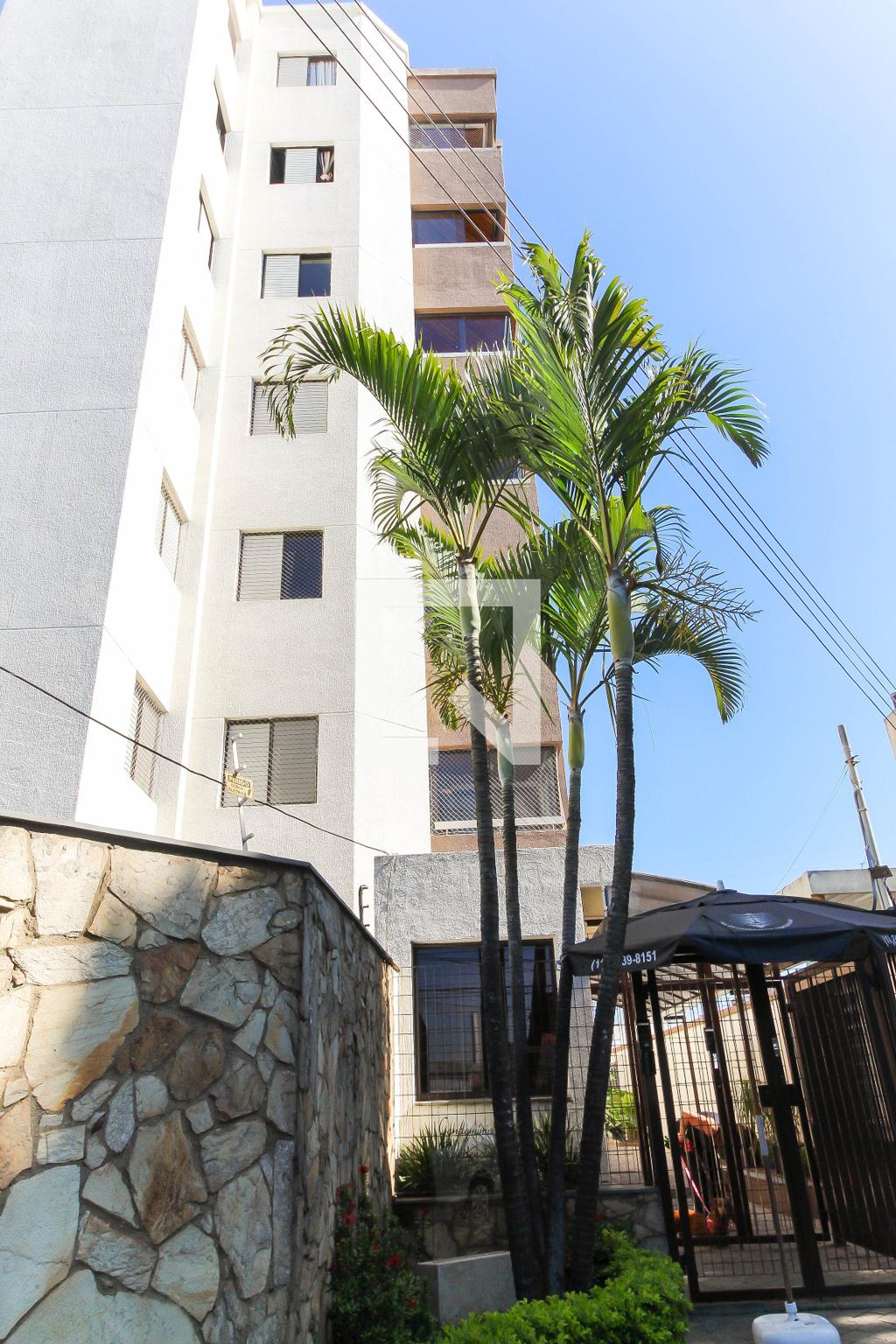 Fachada Condomínio em Rua Acuruí, 294