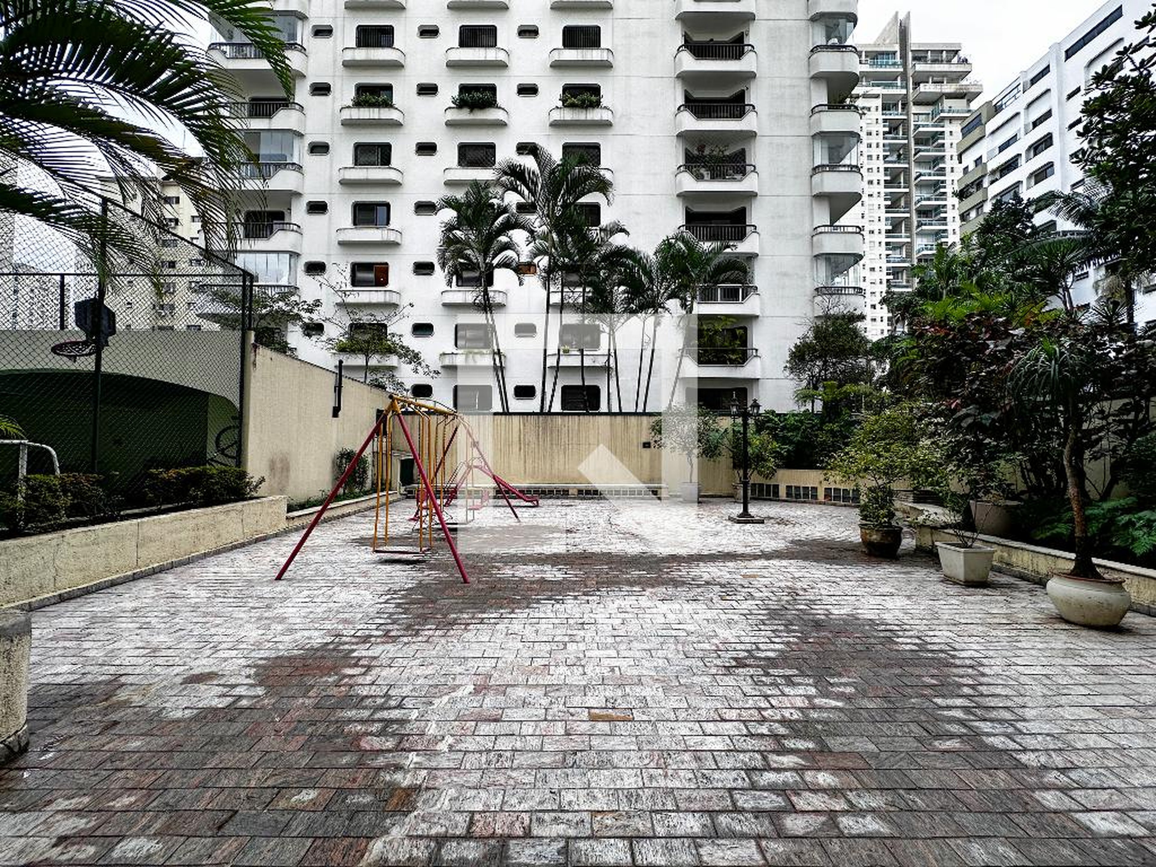 Playground - Edifício Michelangelo