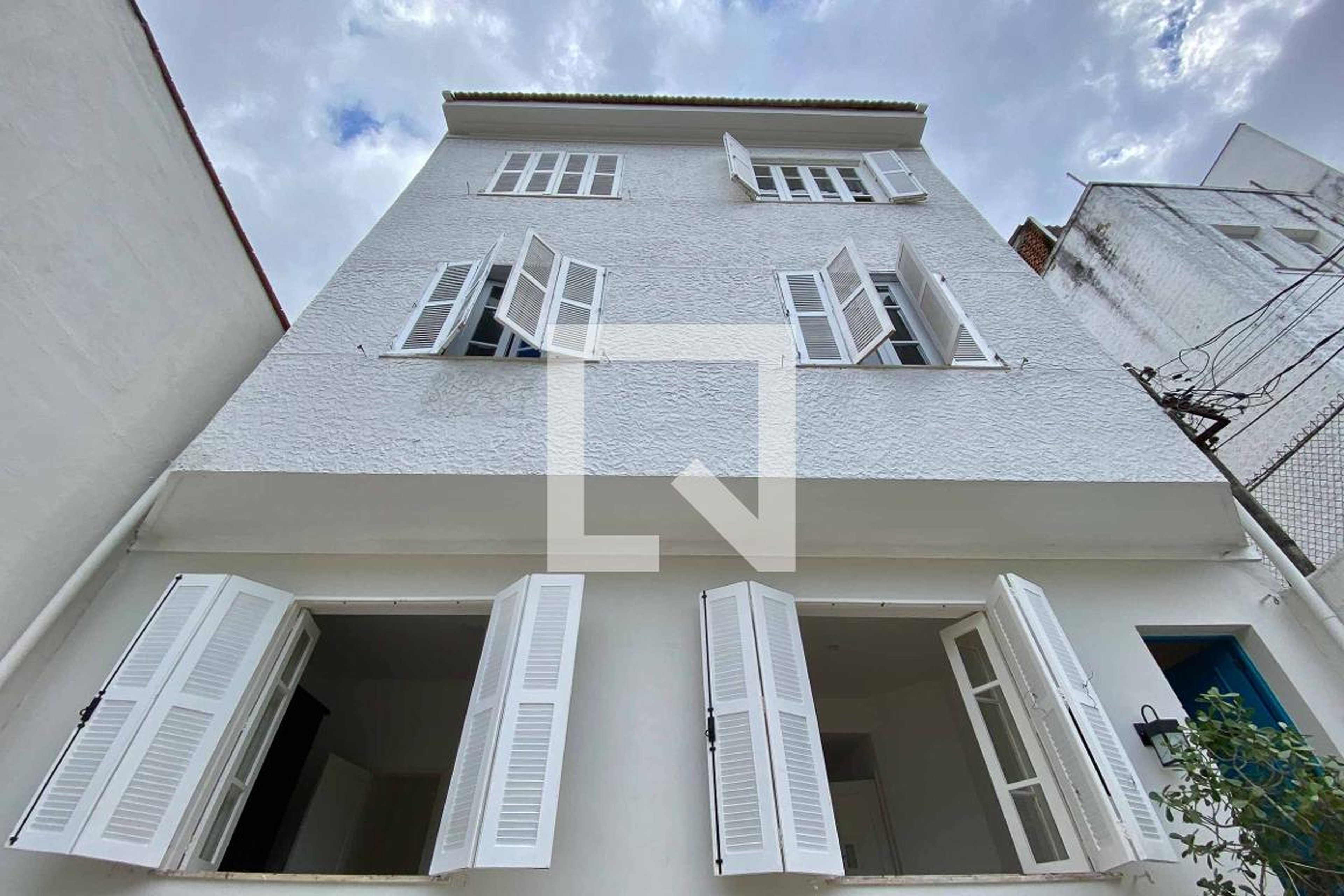 Fachada Condomínio em Rua João Afonso, 63