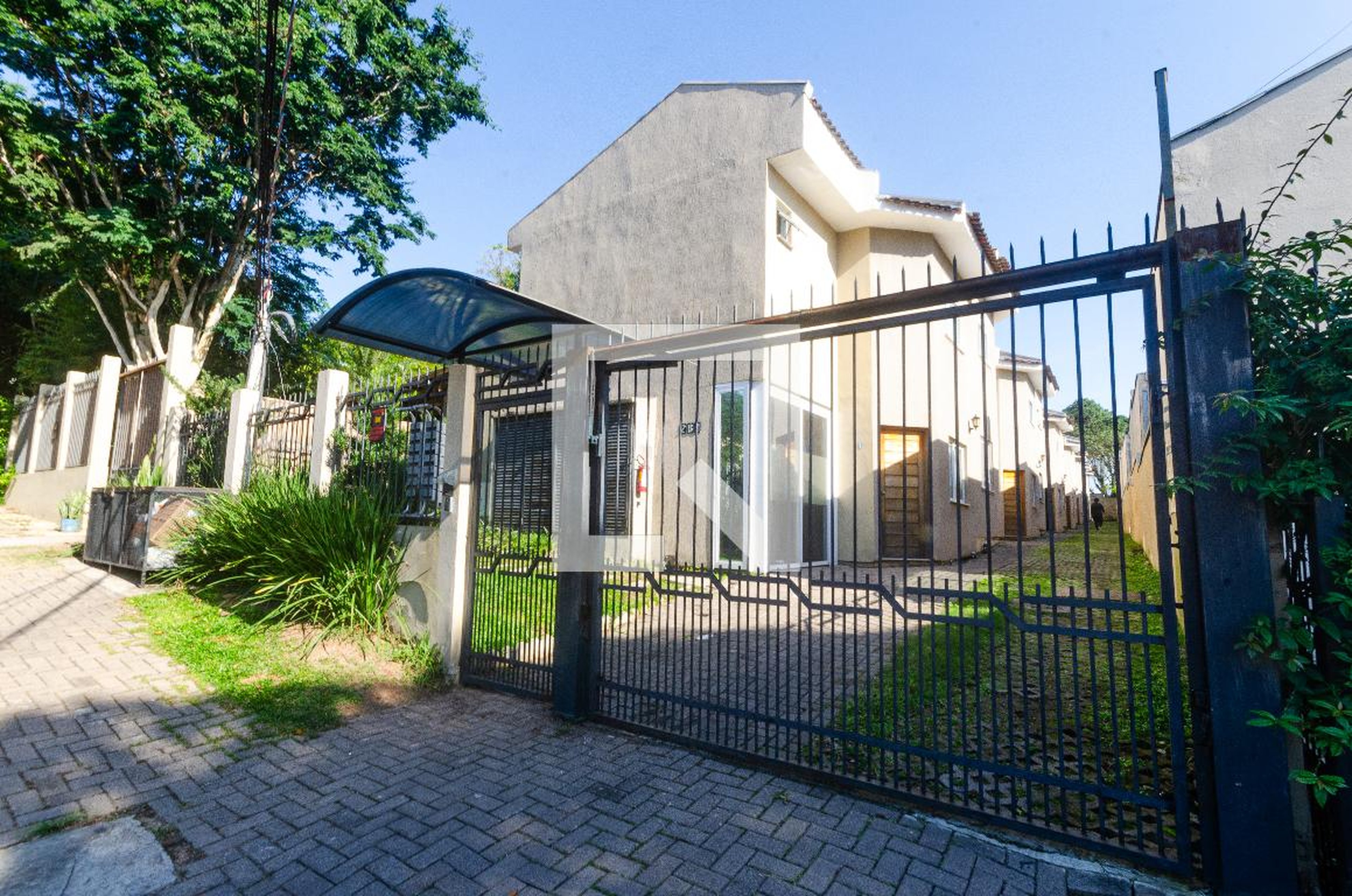 Fachada do Condomínio Condomínio Village Hill