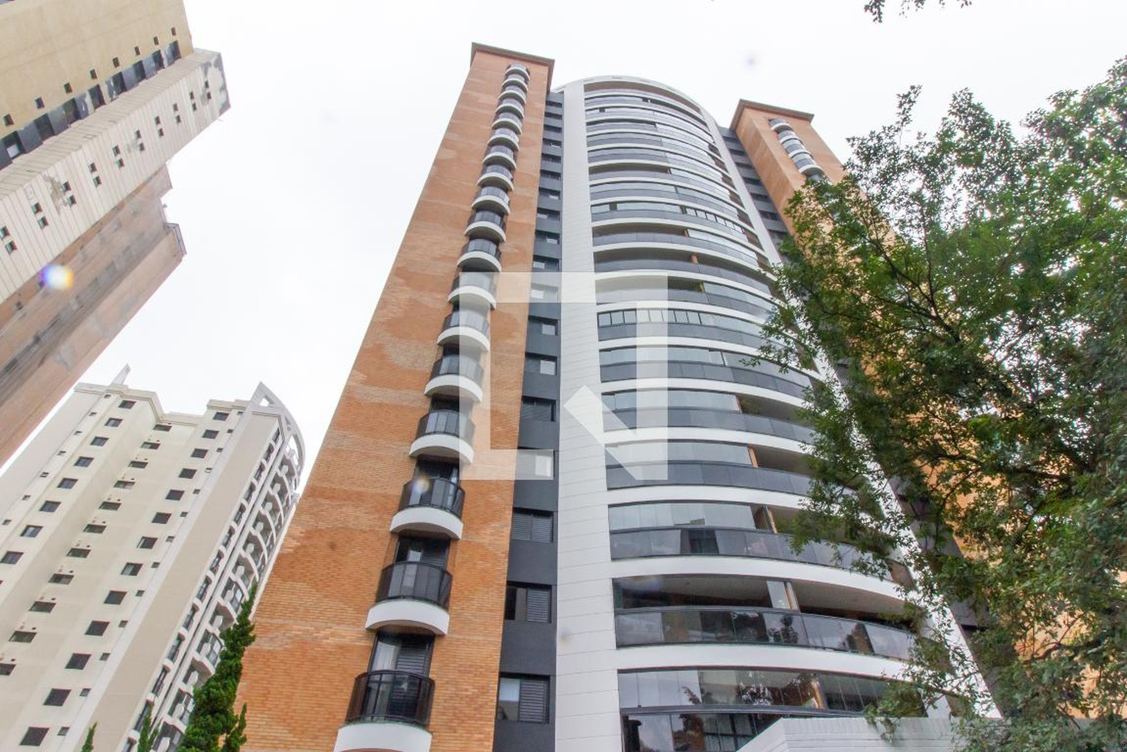 Fachada do Prédio Condomínio Outeiro dos Pássaros