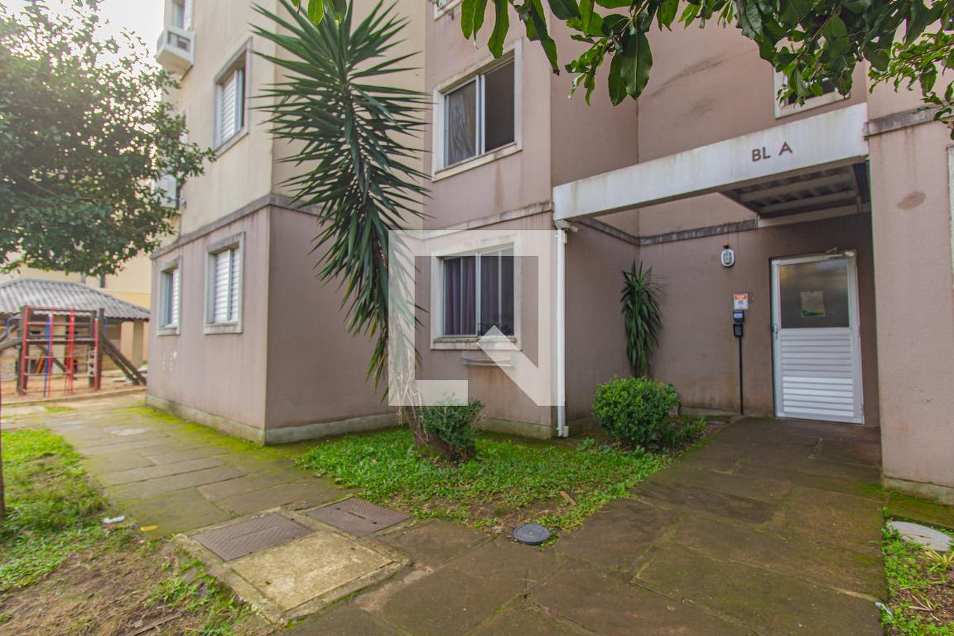 Entrada do Prédio - Residencial Alamos