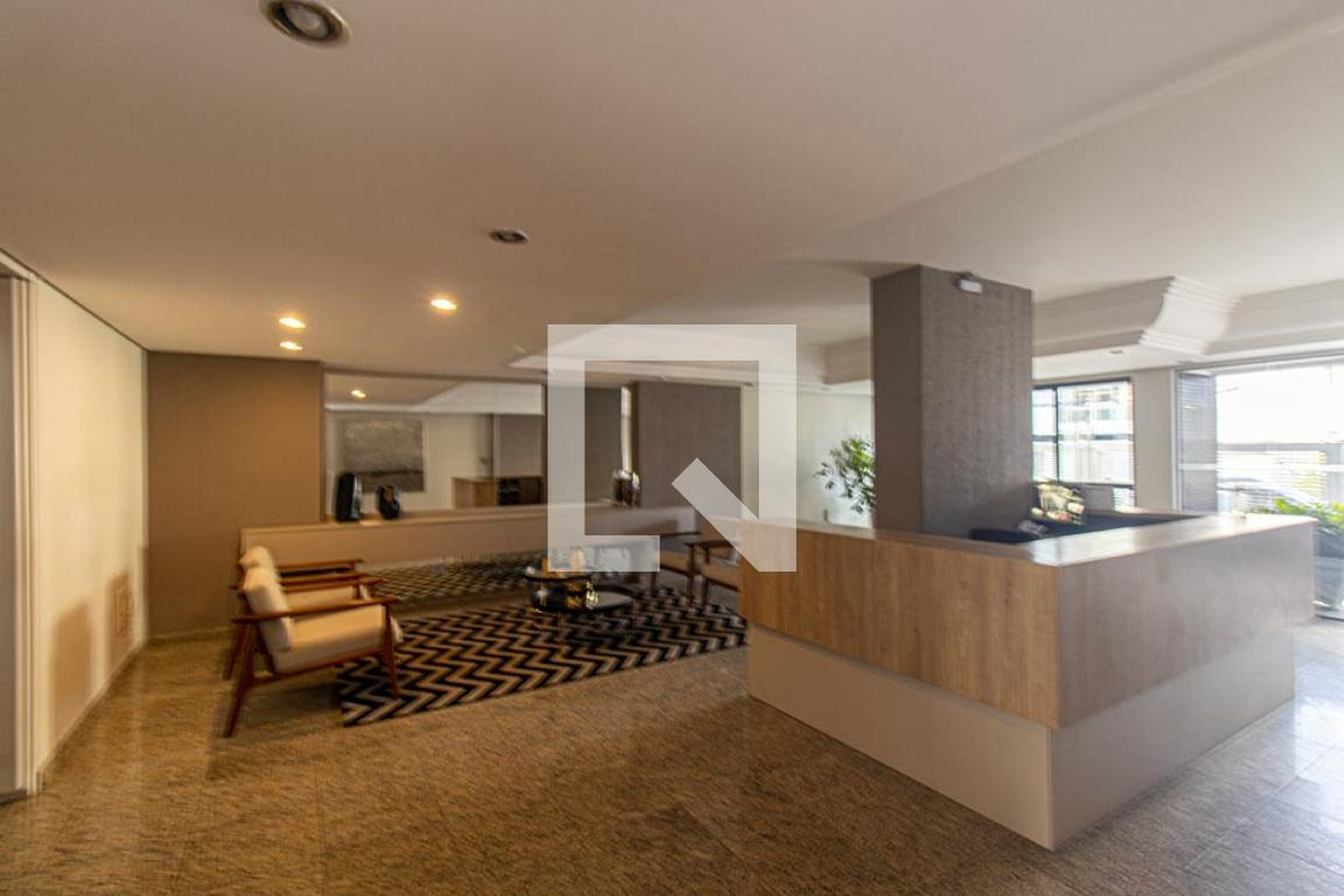 Hall social Condomínio em Rua Desembargador Motta, 1243