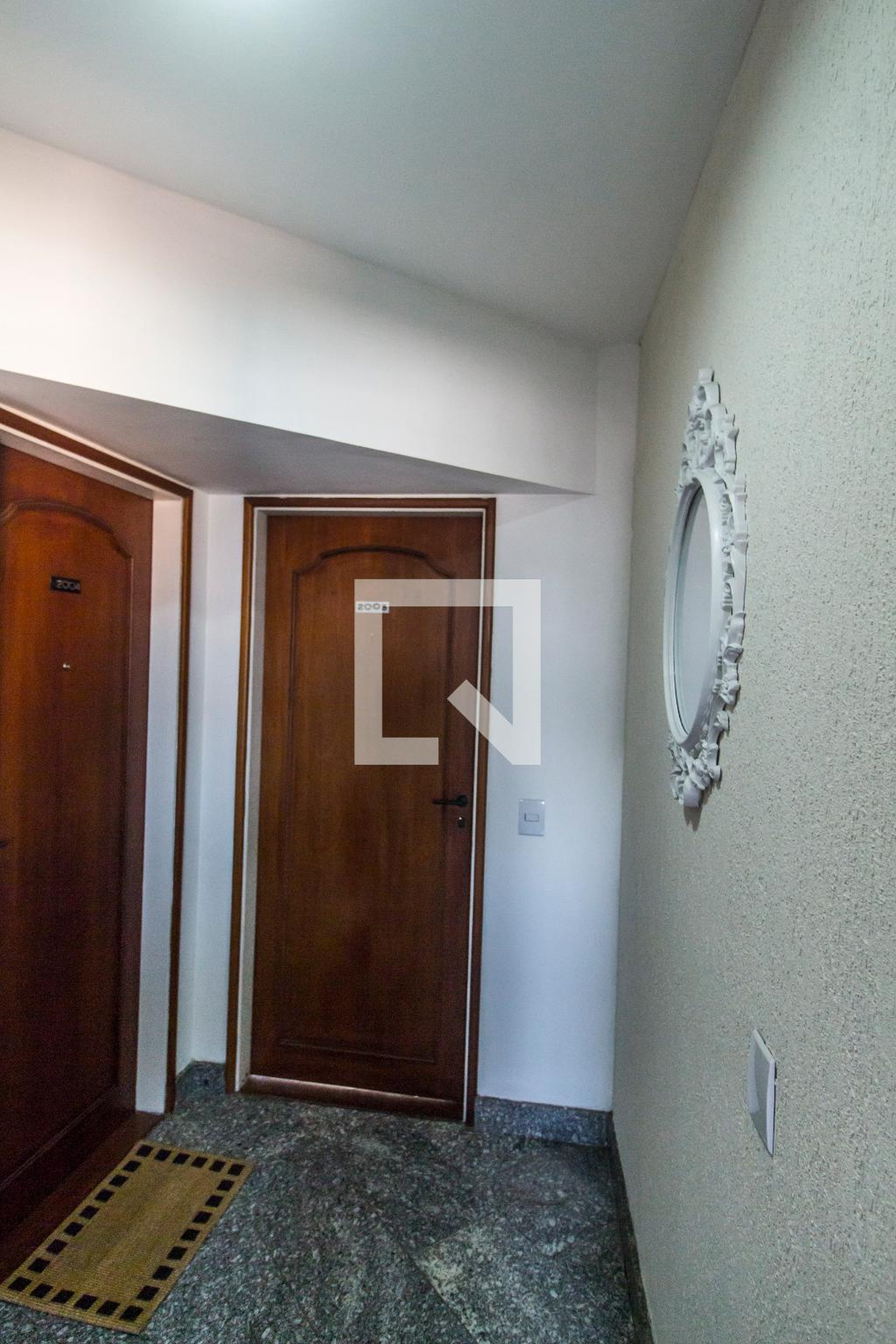 Entrada Condomínio em Alameda Grajaú, 457