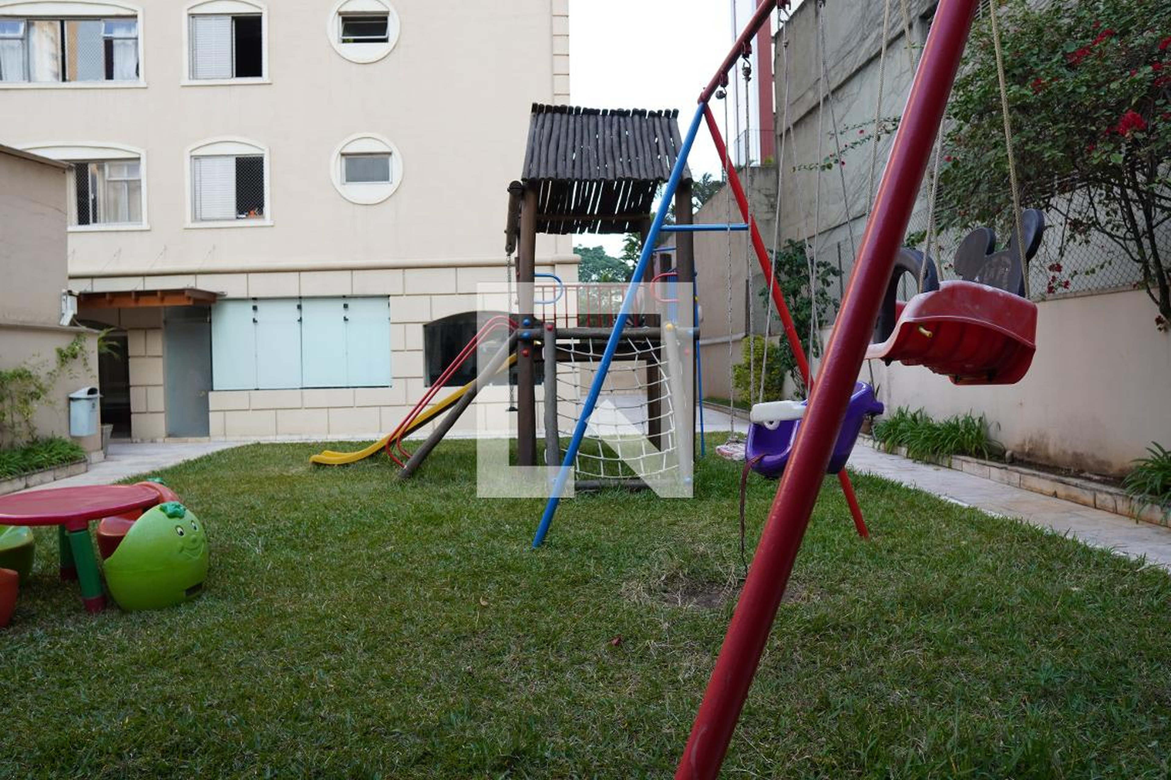 Playground - Monalisa