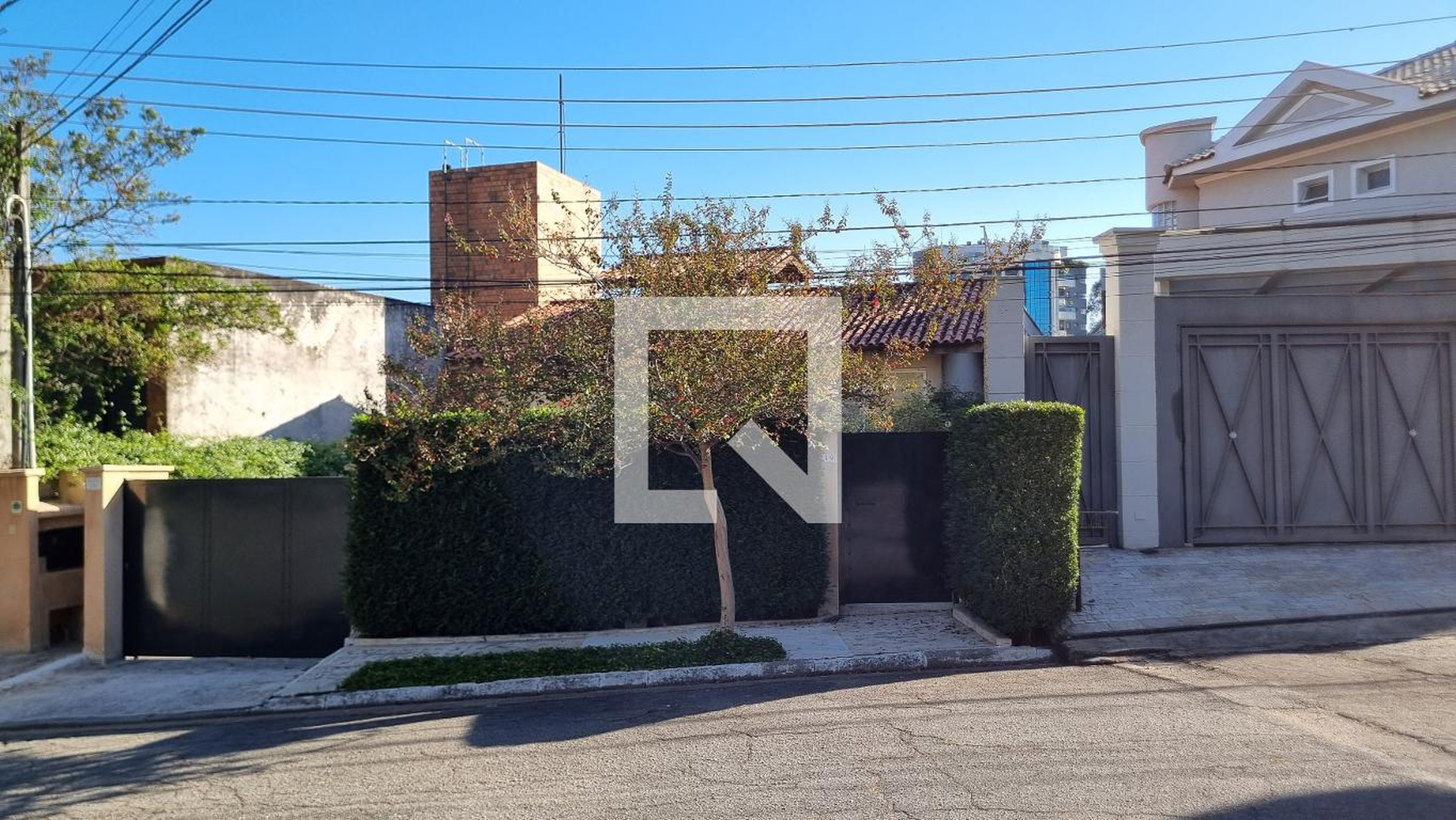 Fachada Condomínio em Rua Pio IV, 219