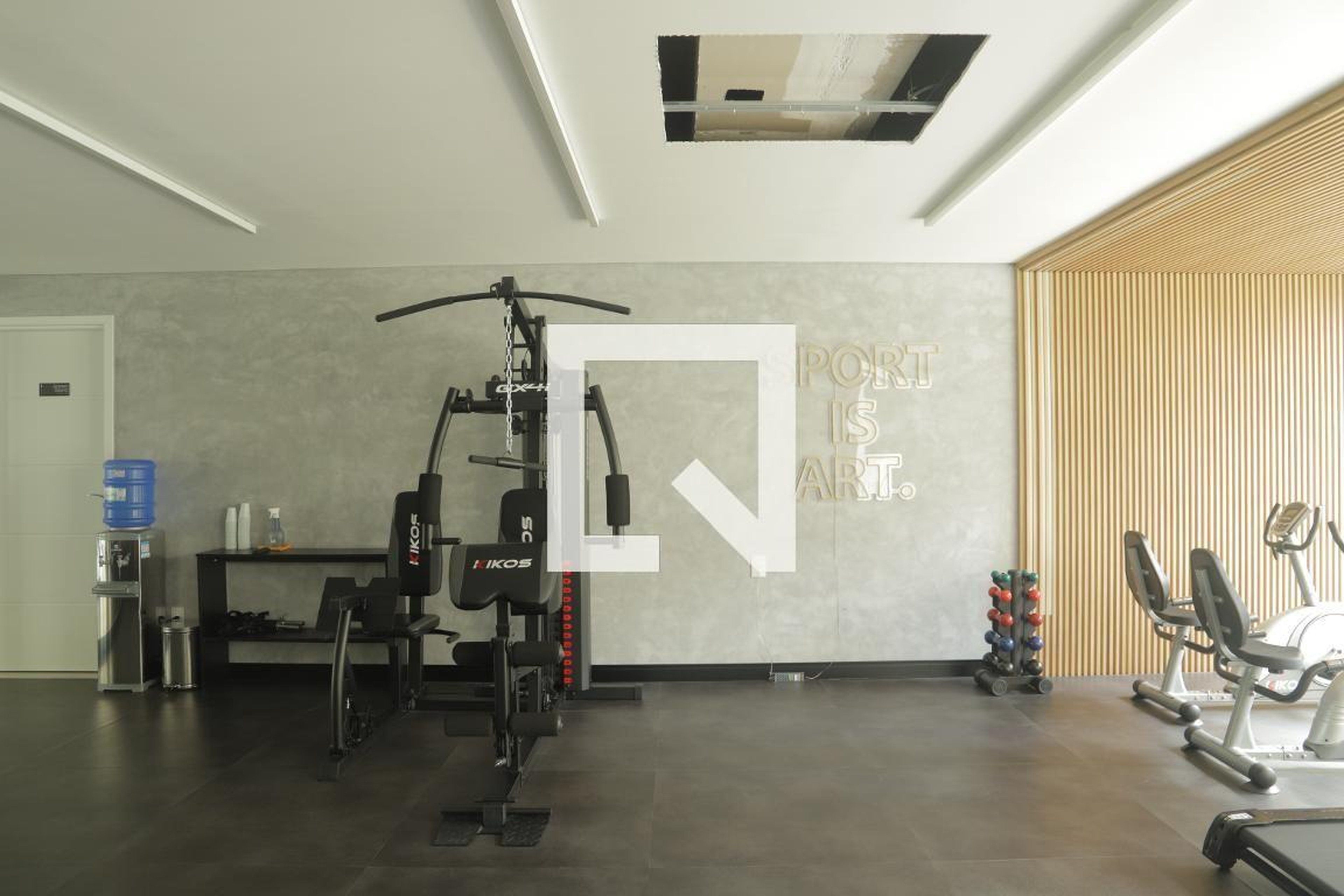 Academia - Contemporâneo Saúde