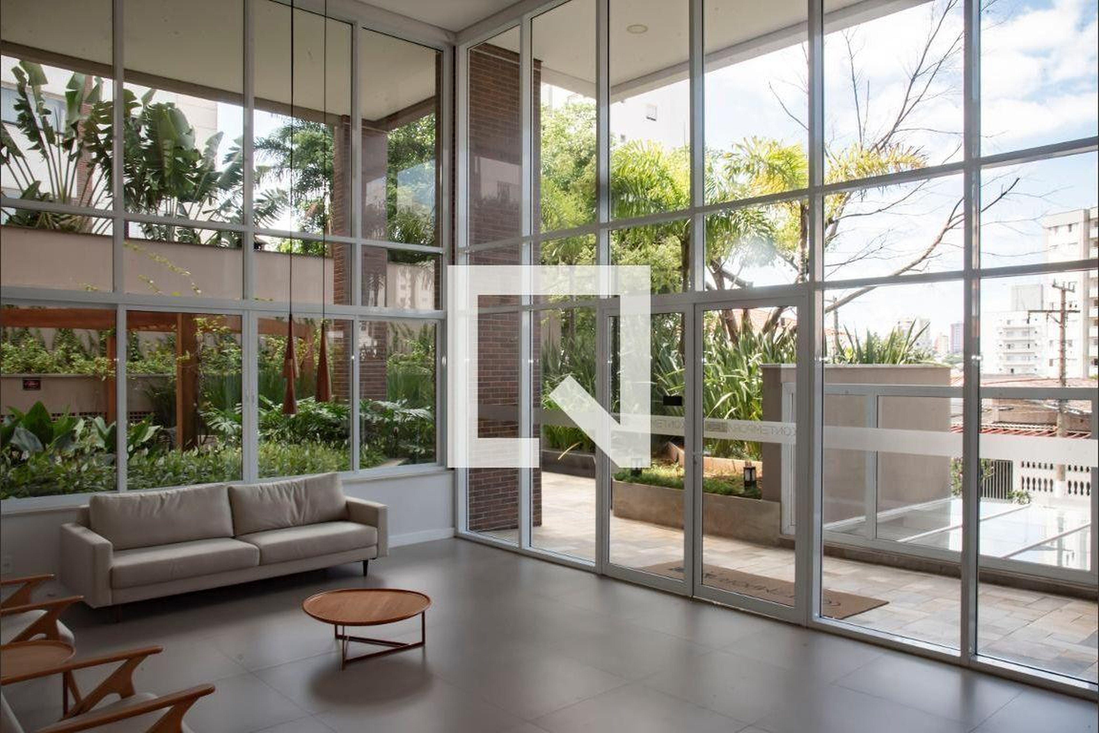 Hall de Entrada - Contemporâneo Saúde