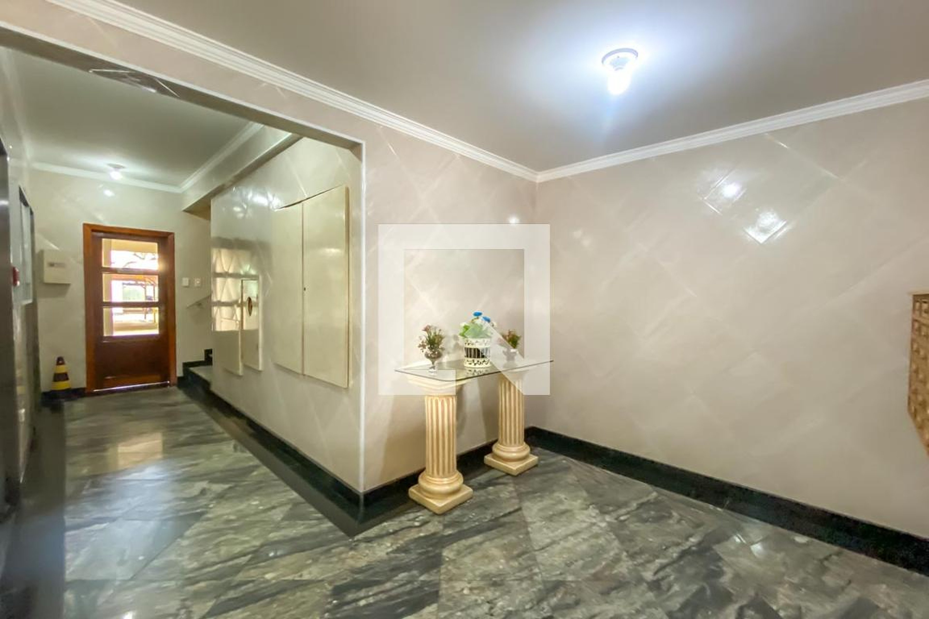 Hall de Entrada - Conjunto Residencial Vila Helena