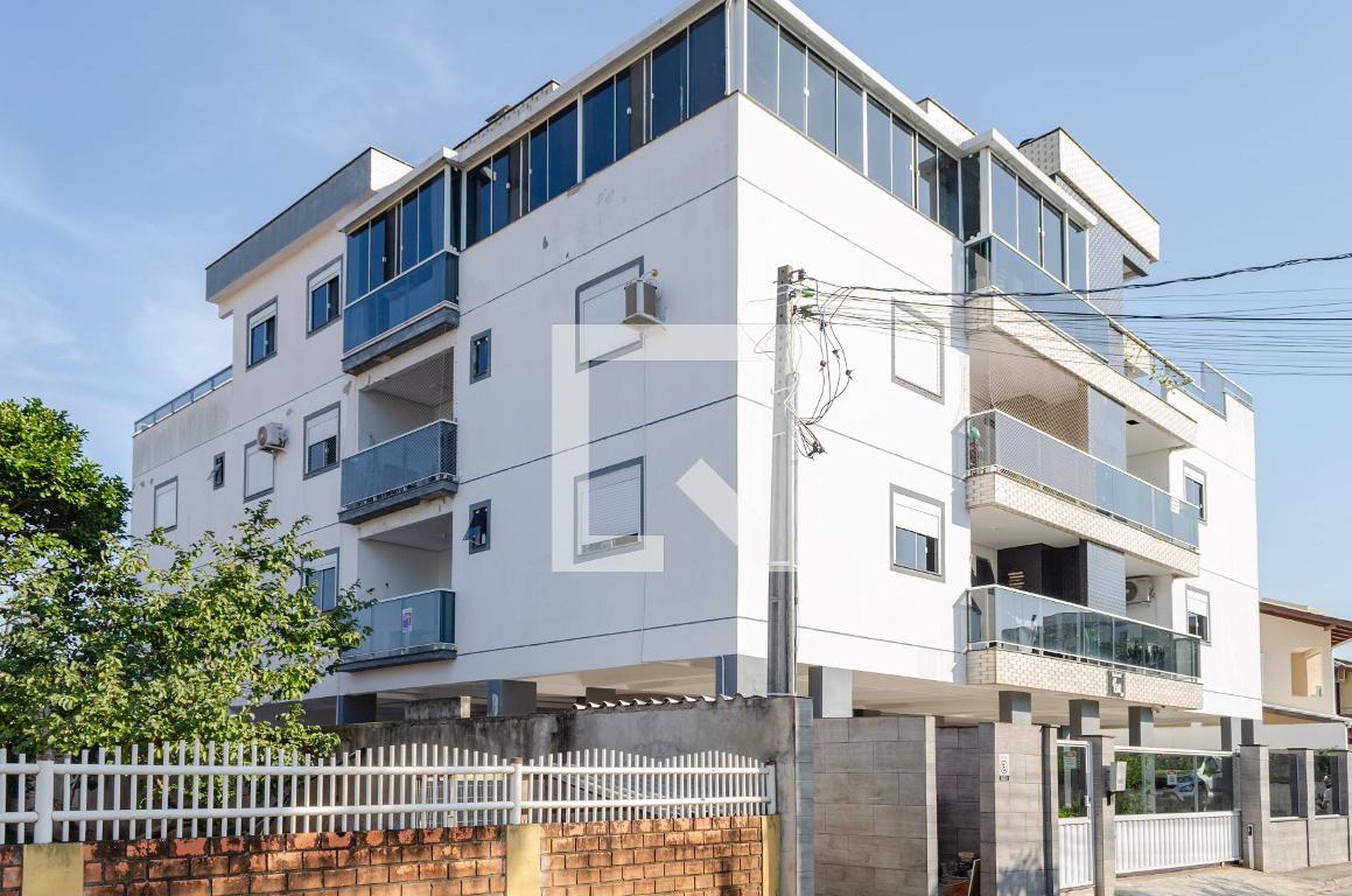 Fachada Condomínio em Servidão Ostácio Fernando da Silva, 80