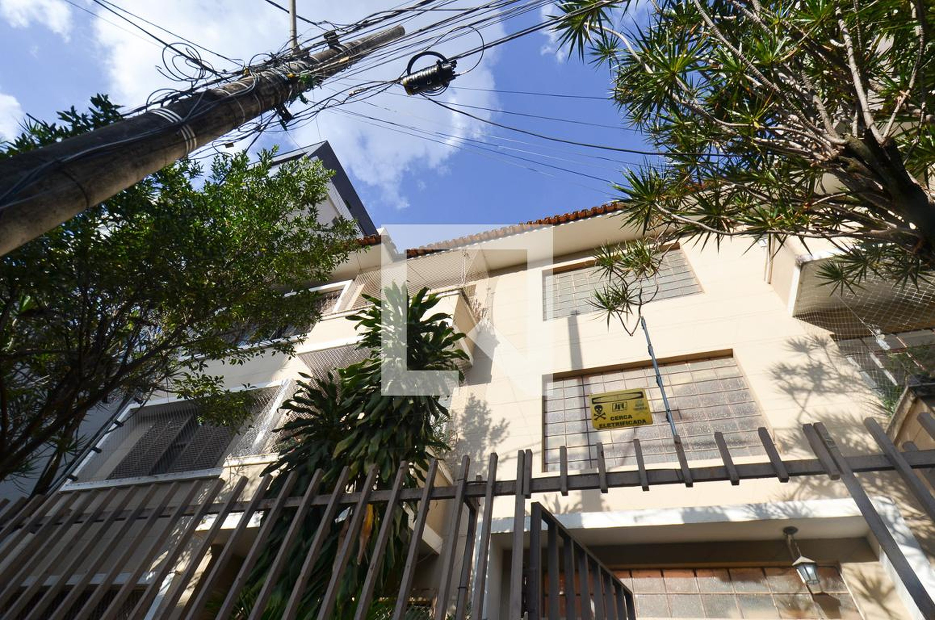 Fachada do predio Condomínio em Rua Romano Stochiero, 59