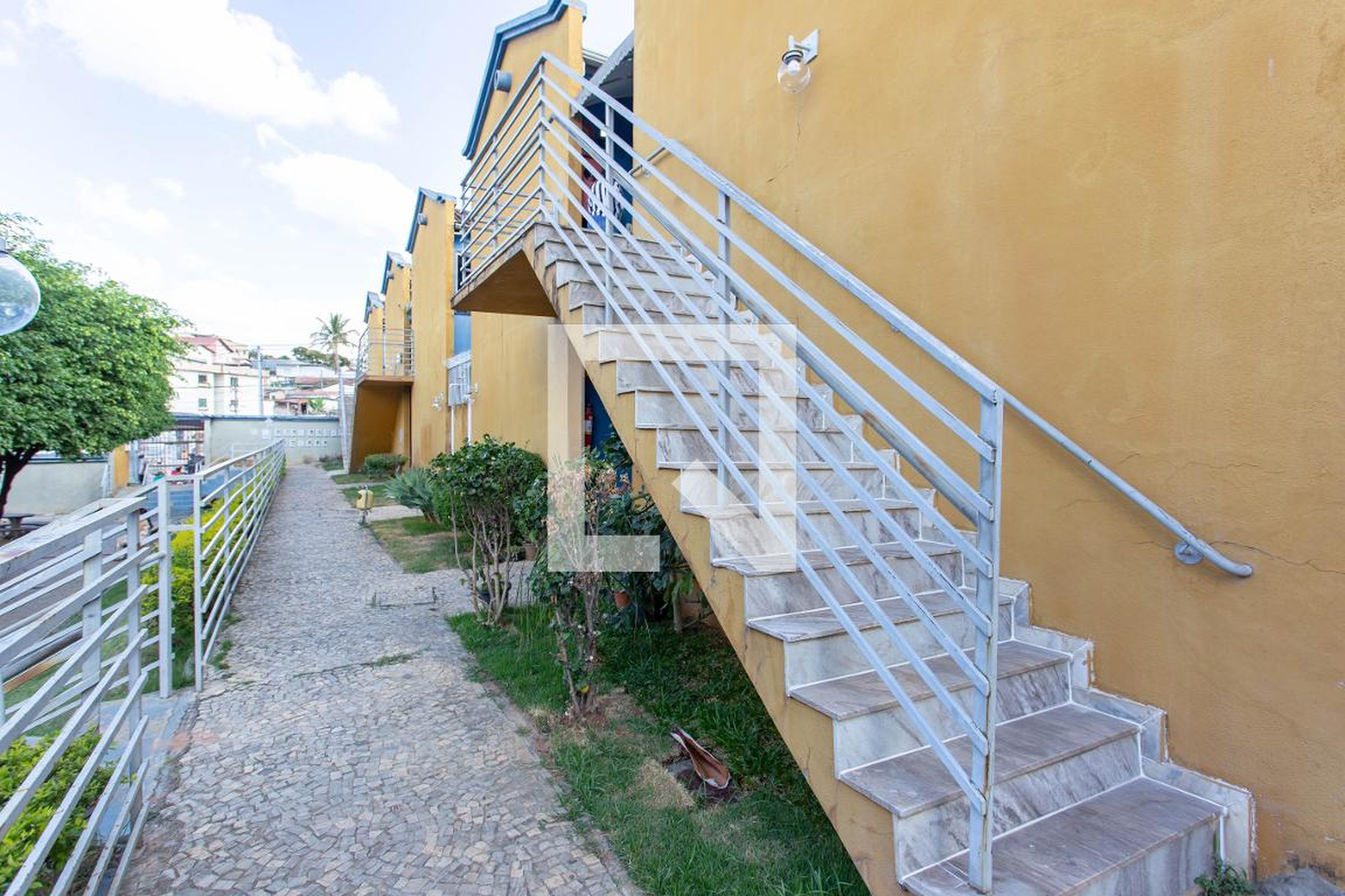 Entrada - Village das Mangueiras