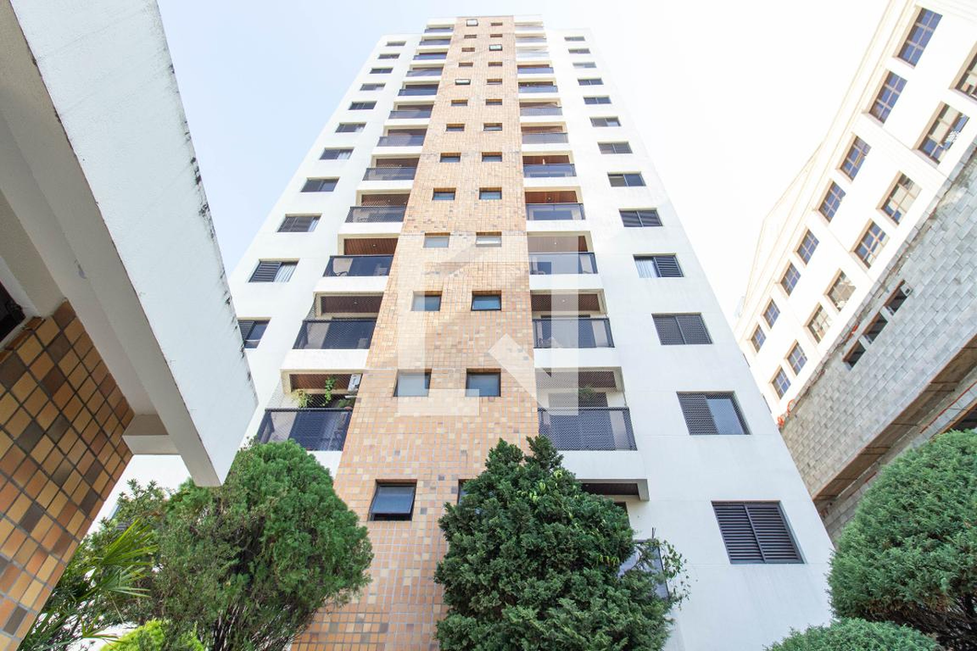 Fachada do Prédio Condomínio Memphis