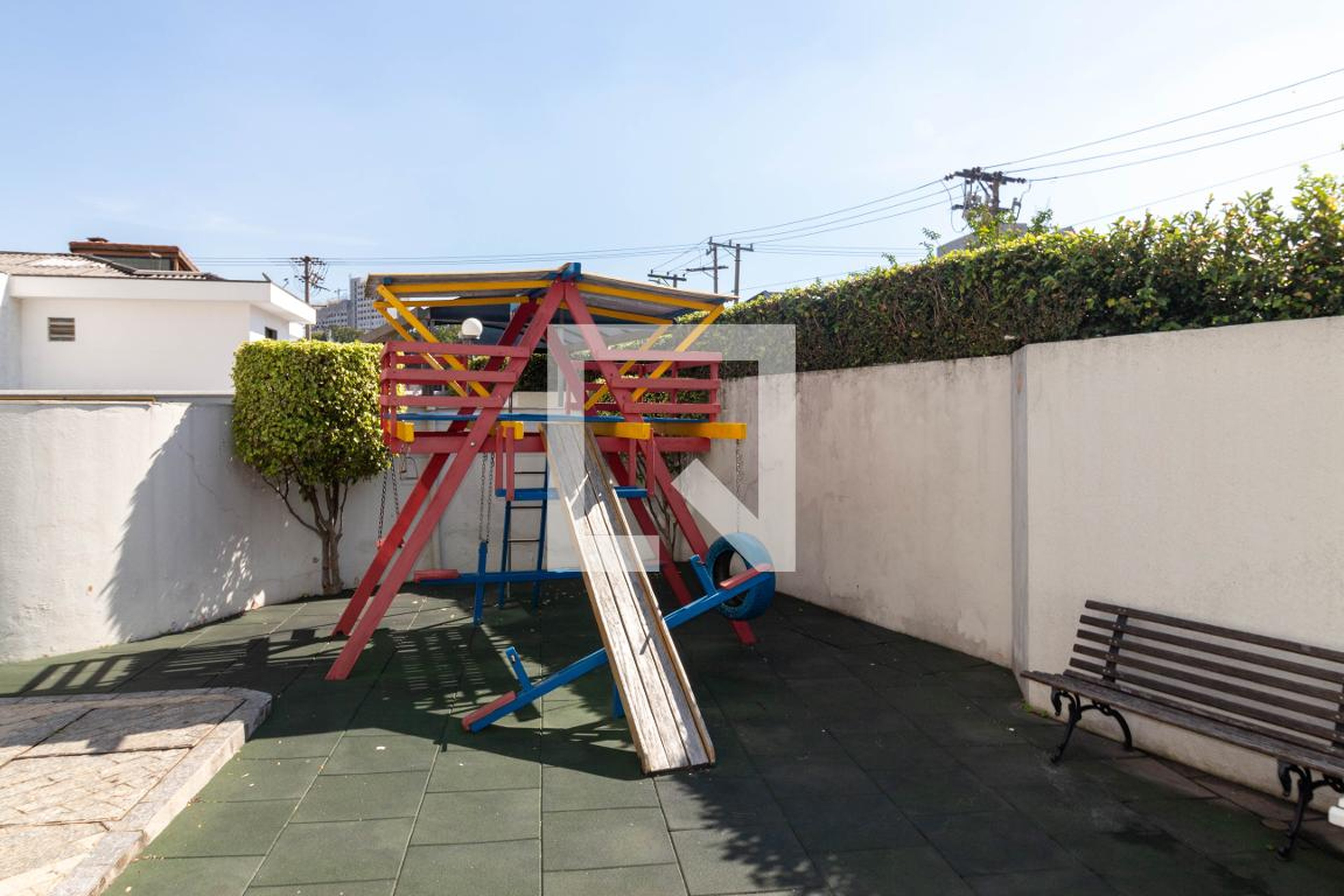 Playground - Antares