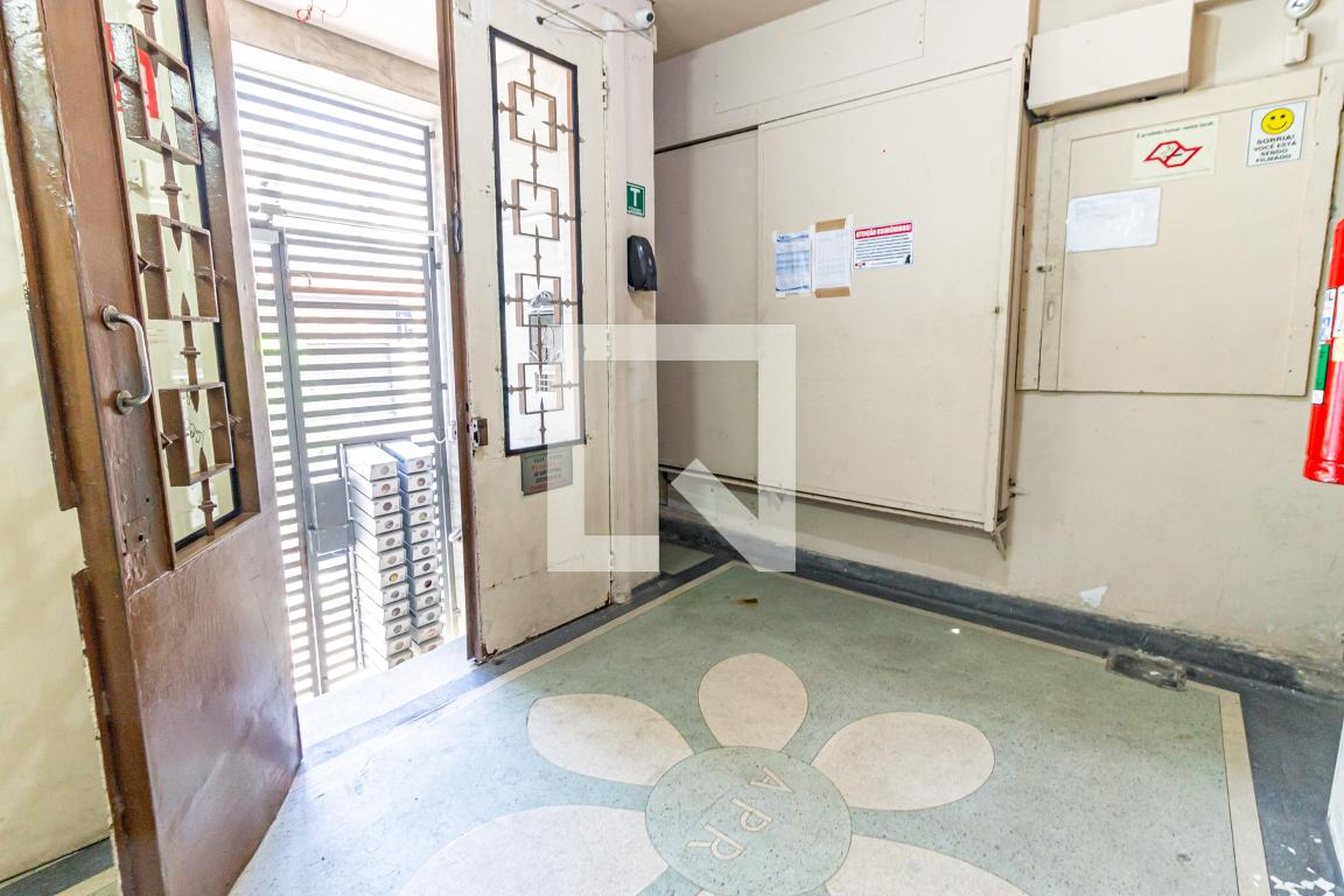 Área comum - Edifício Alberto Pinto Ribeiro