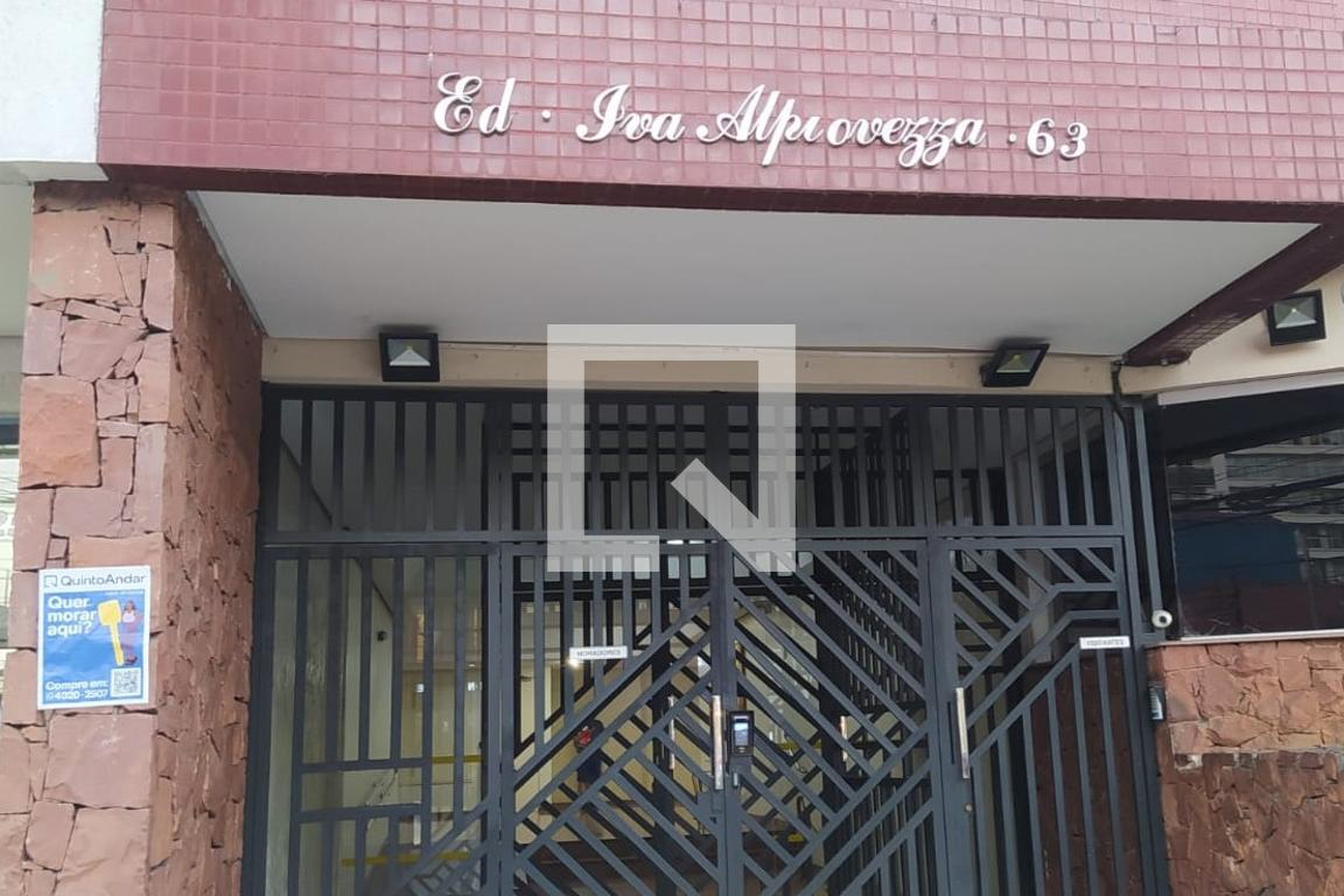 Fachada Condomínio em Alameda Afonso Schmidt, 64