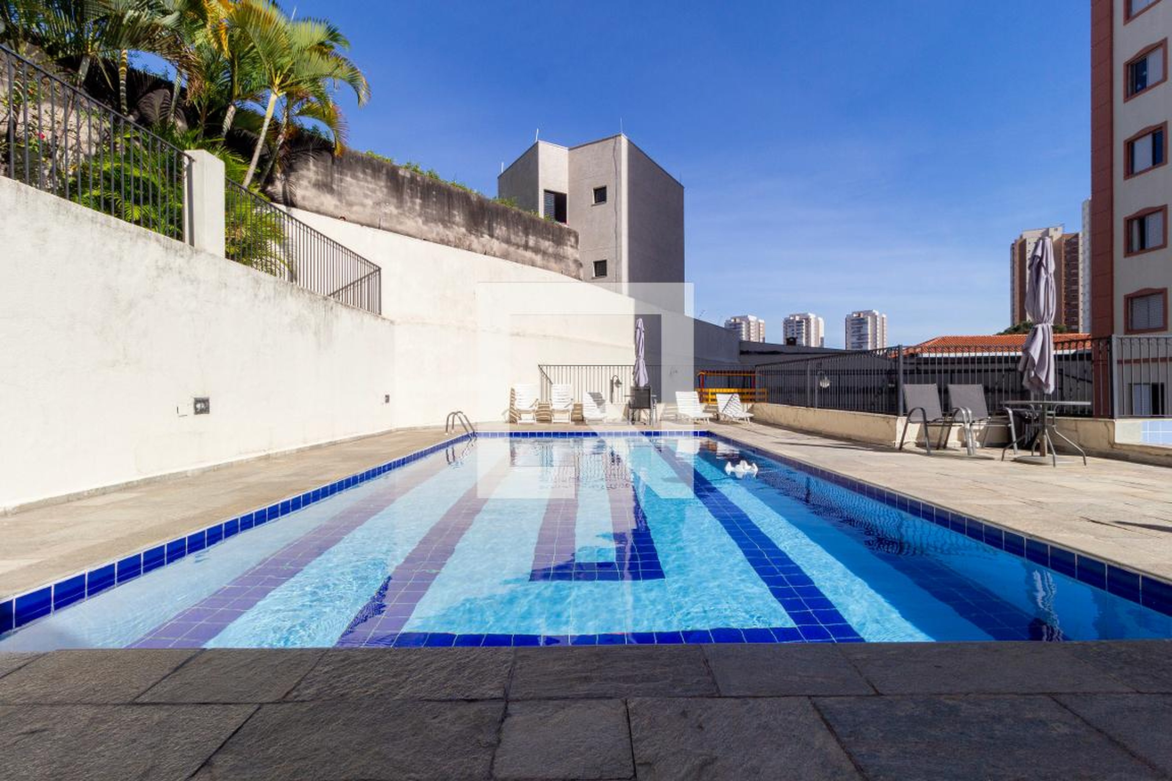 Piscina - Edifício Minesota