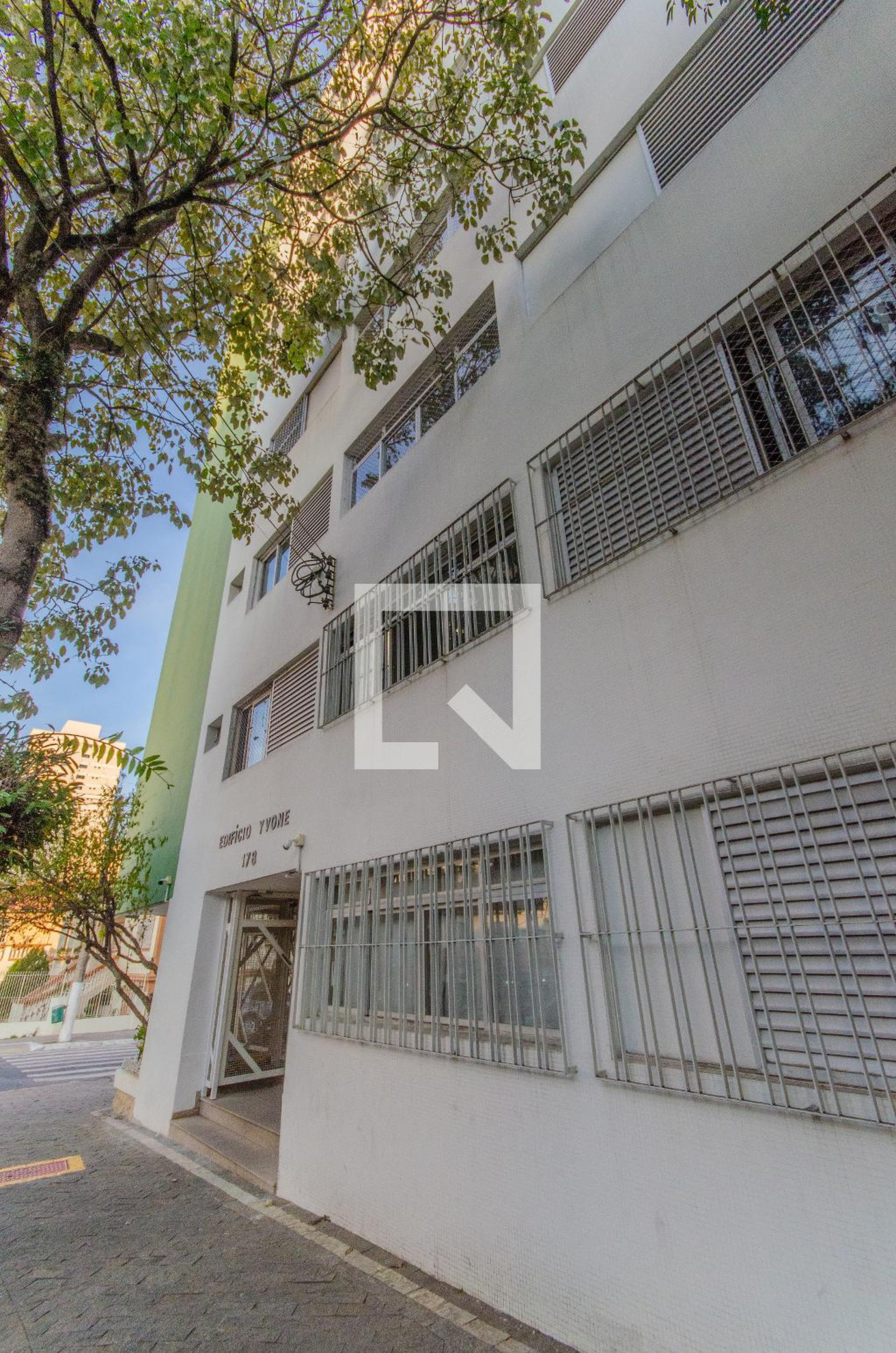 Fachada do Prédio Condomínio Ivone