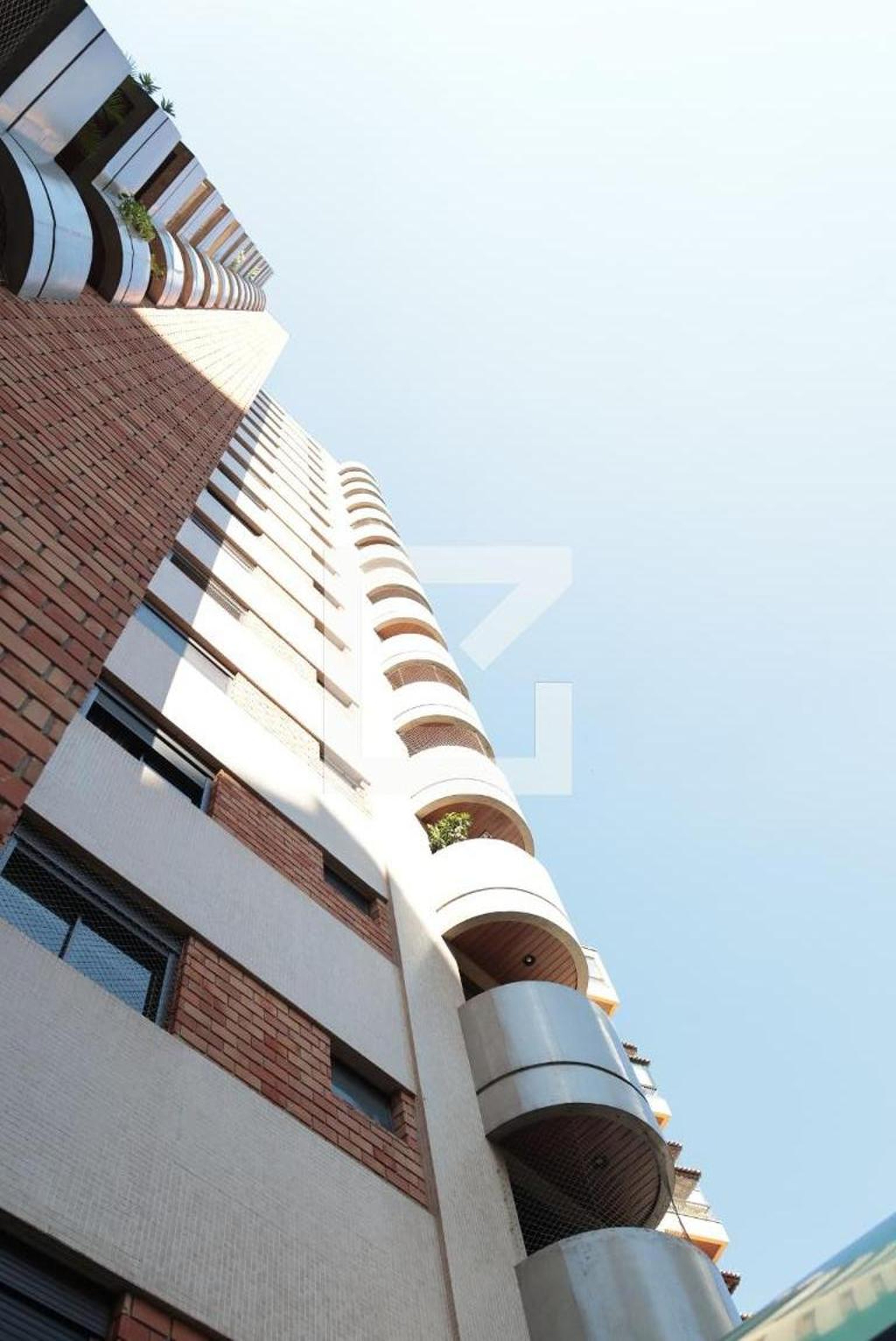 Fachada Condomínio Maurice Ravel