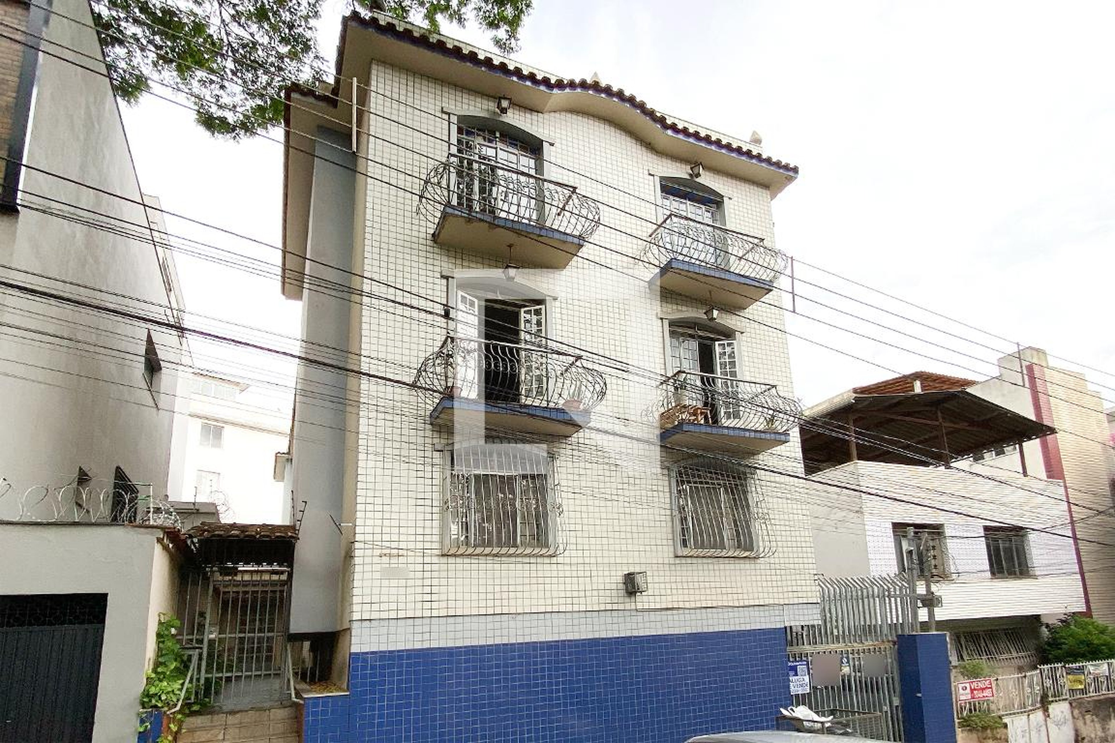 Fachada Condomínio em Rua Cobre, 225