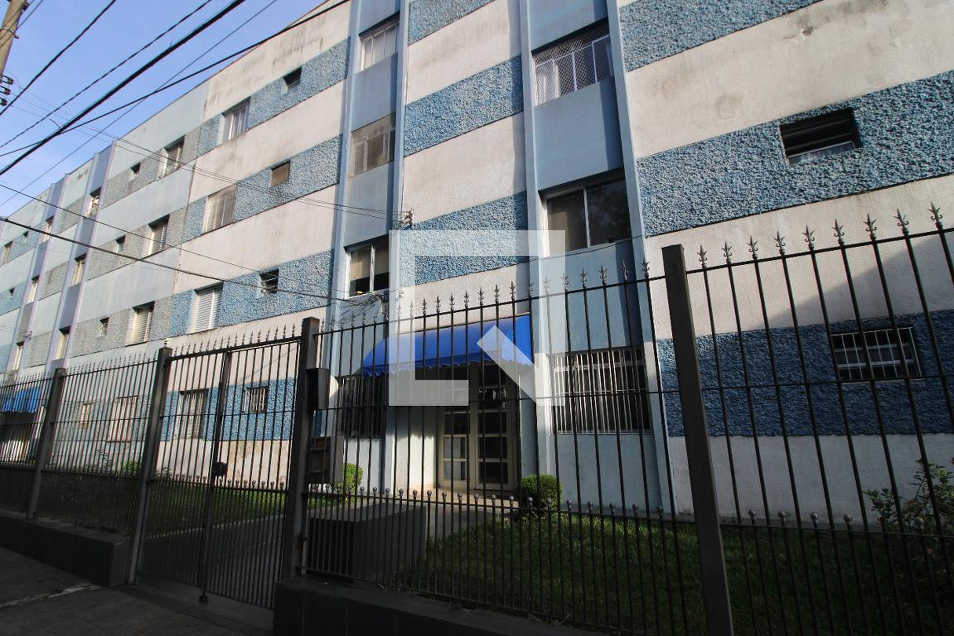 Fachada Condomínio em Rua Dulce Fonseca Monteiro, 36