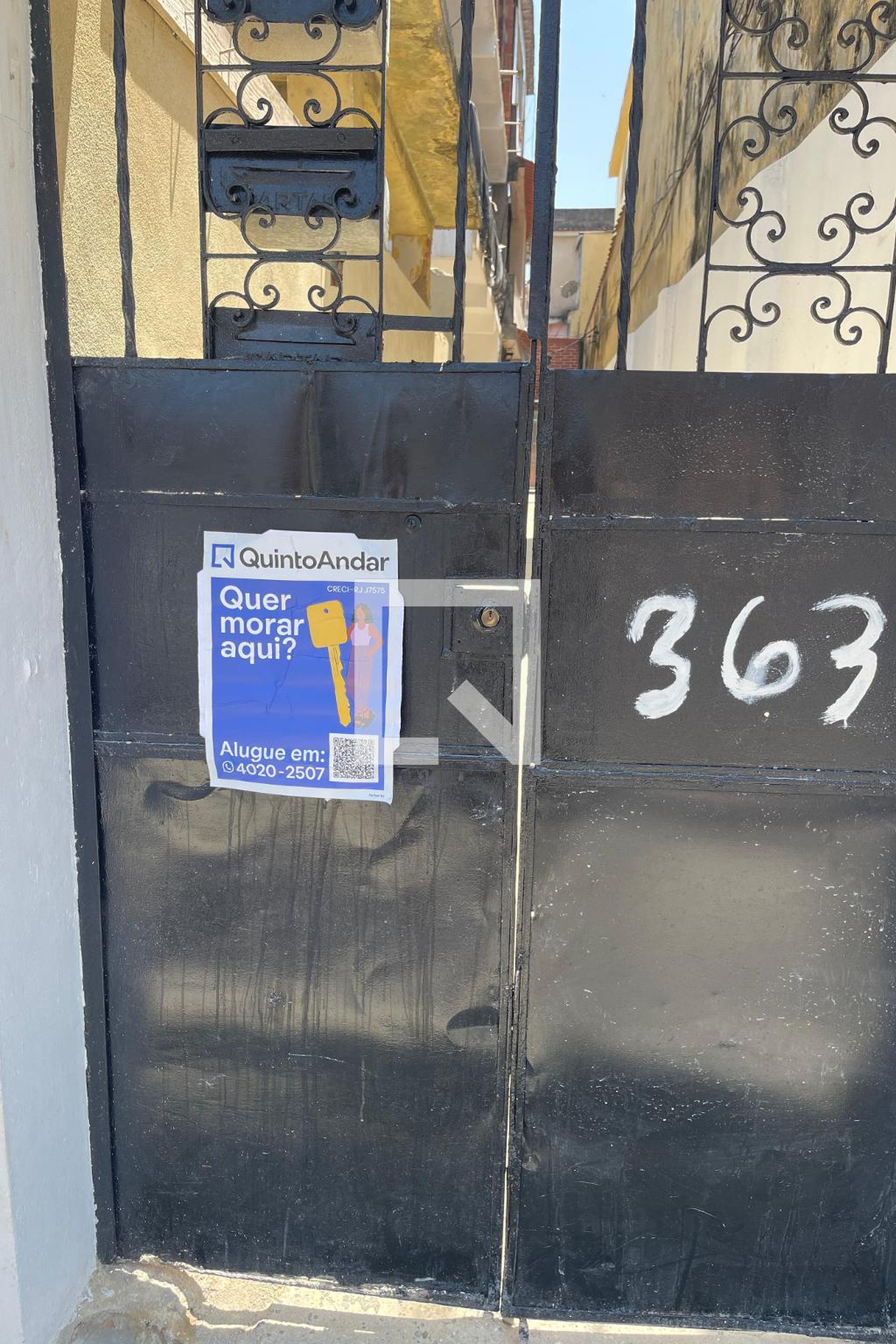 Fachada Condomínio em Rua Doutor Gastão Reis, 363