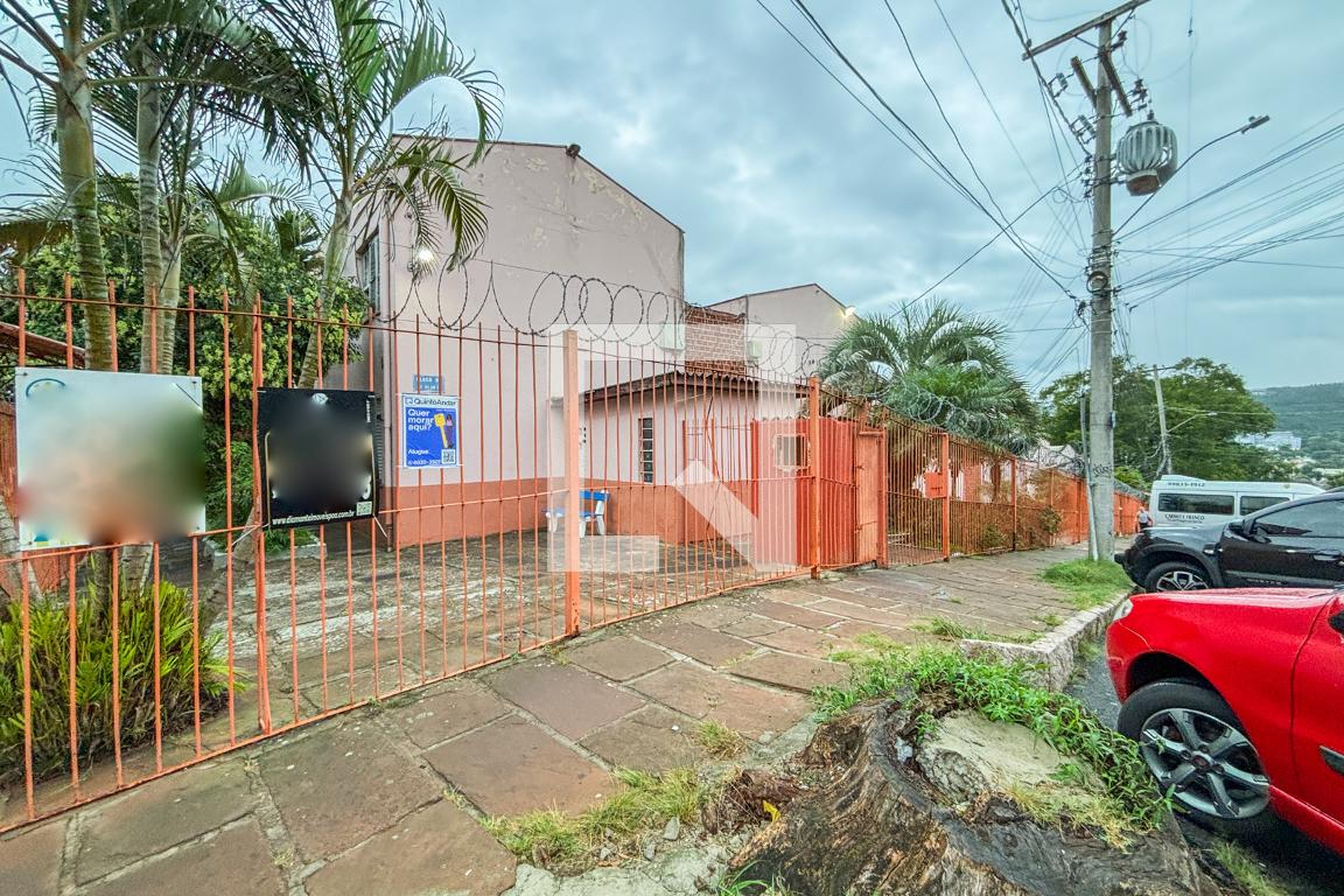 Fachada Condomínio em Rua Orfanotrófio, 128