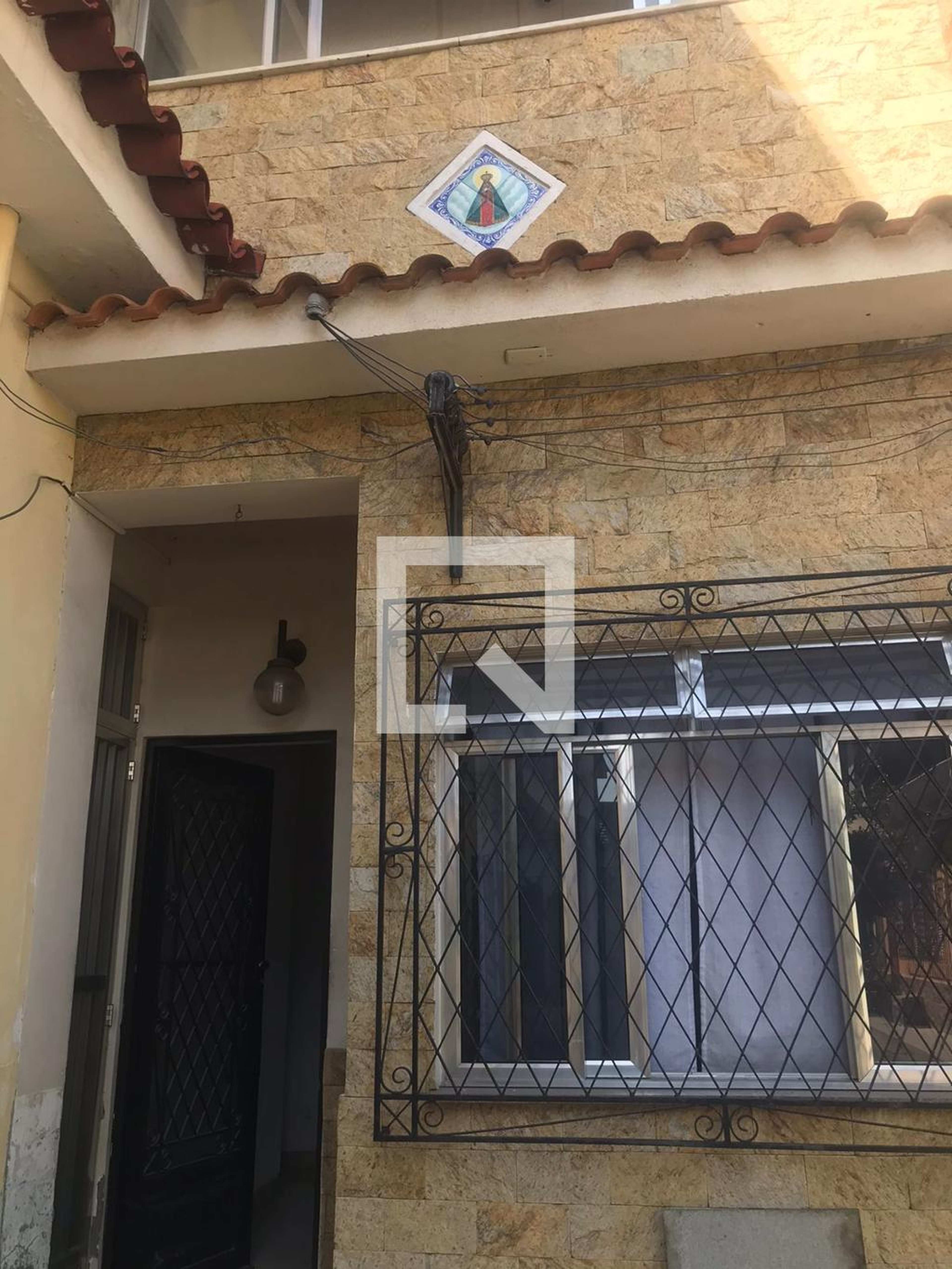 Fachada Condomínio em Rua do Bonfim, 173