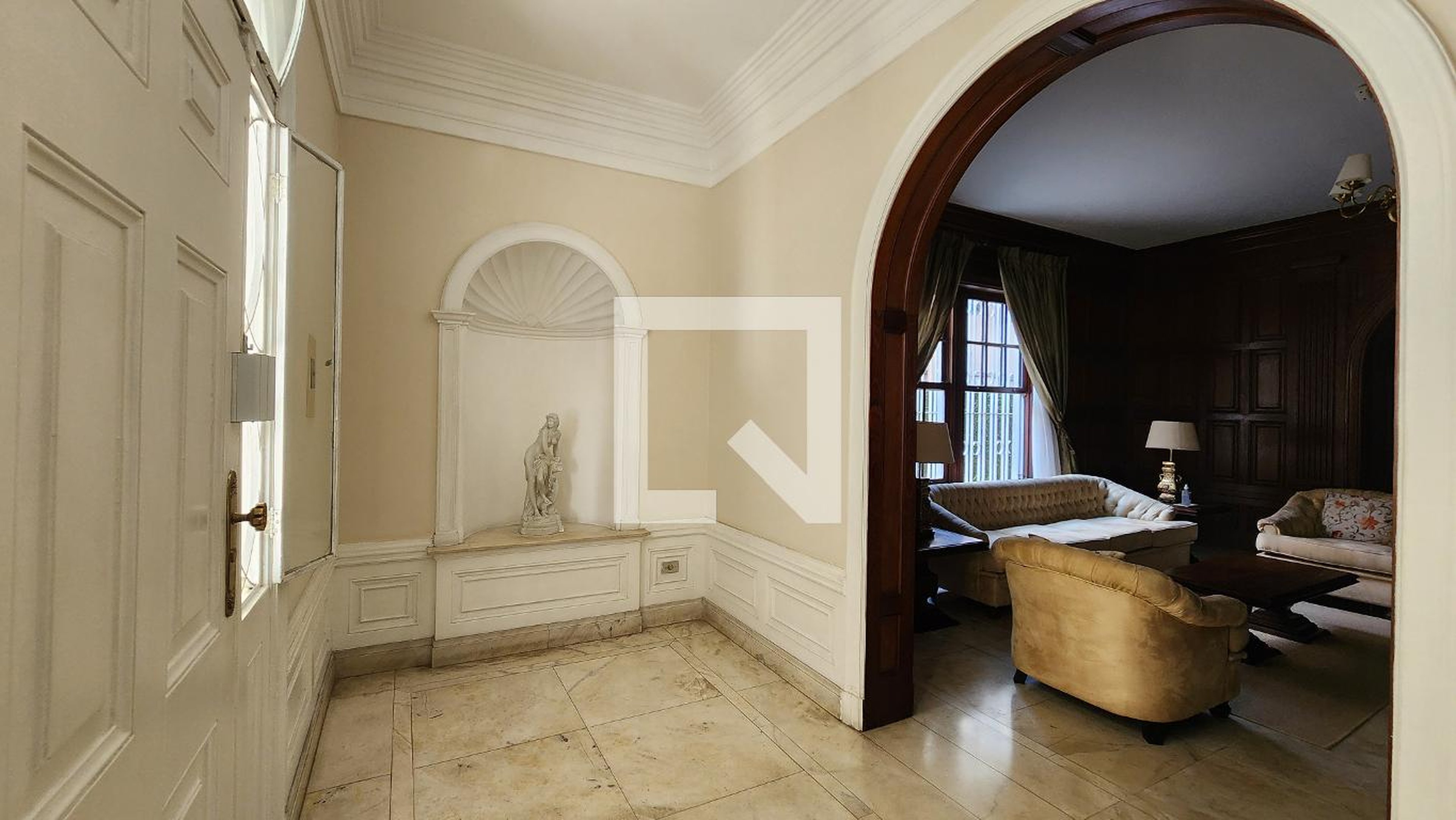 Hall de entrada - Champs Elysees